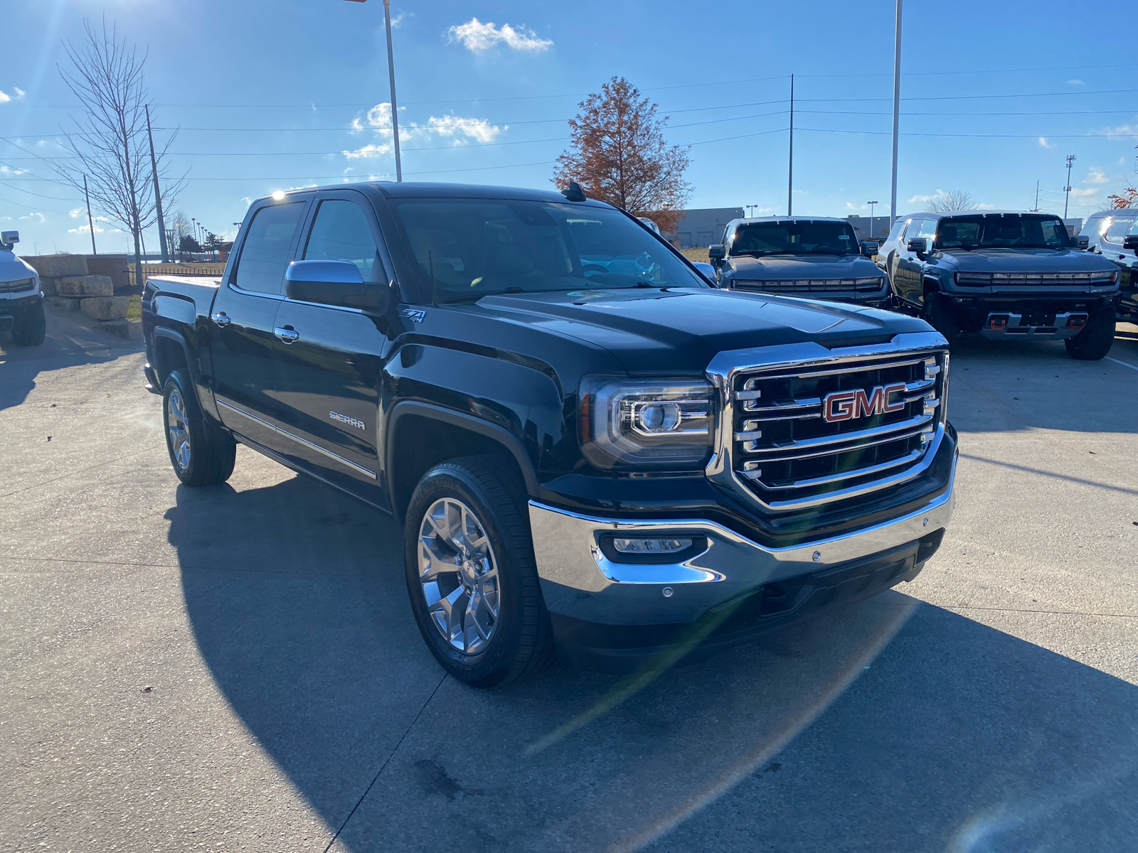 2016 GMC Sierra 1500 SLT 4WD Crew Cab 143.5 4