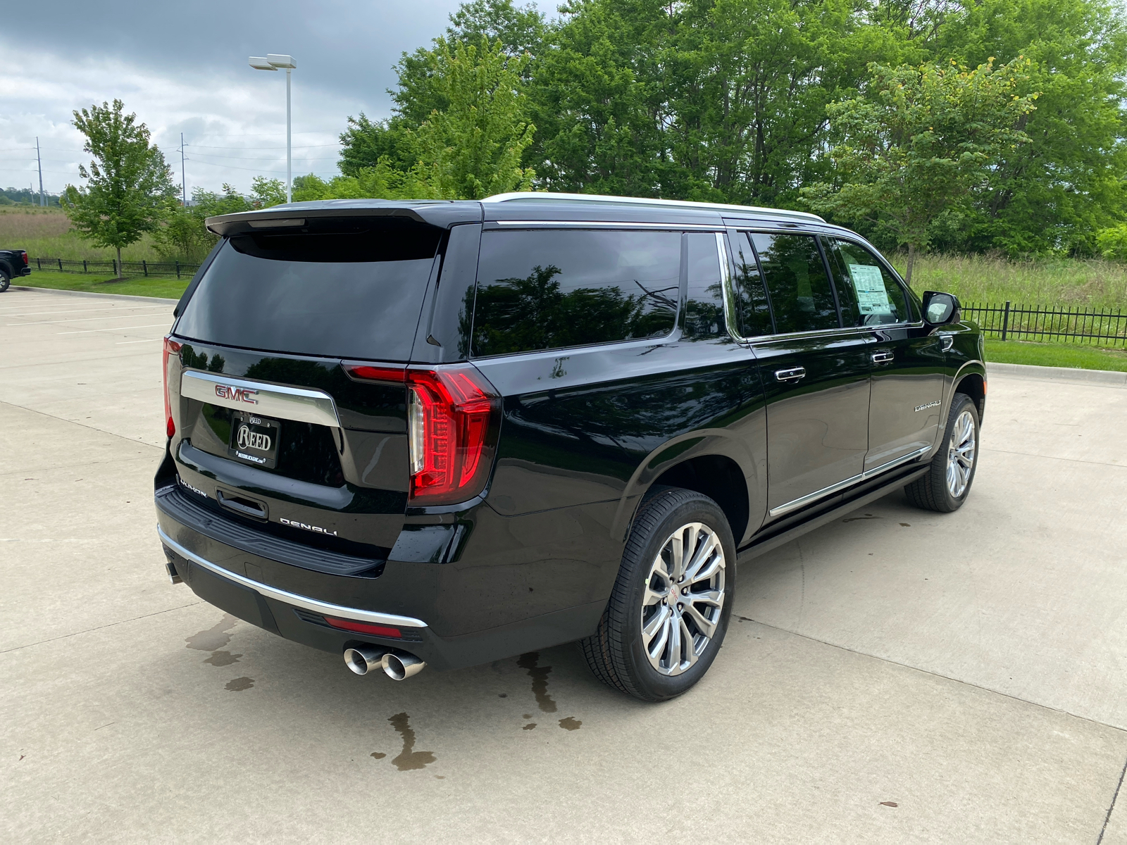 2024 GMC Yukon XL Denali 6