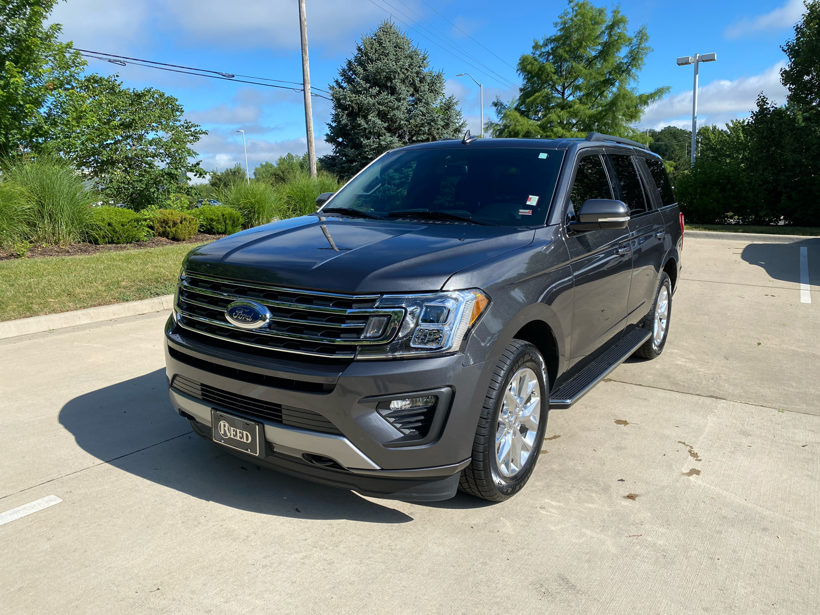 2020 Ford Expedition XLT 2