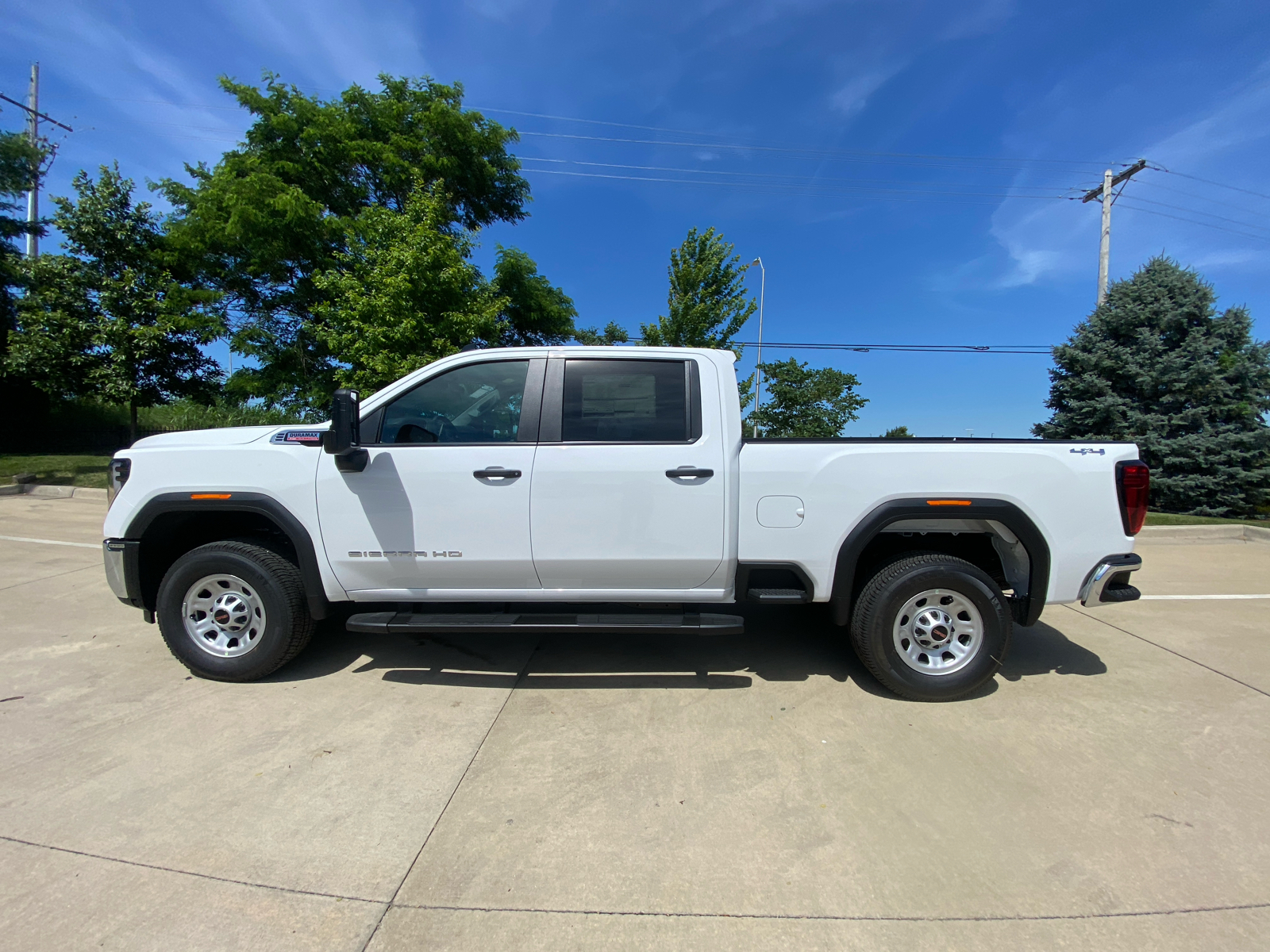 2024 GMC Sierra 2500HD Pro 4WD Crew Cab 159 9