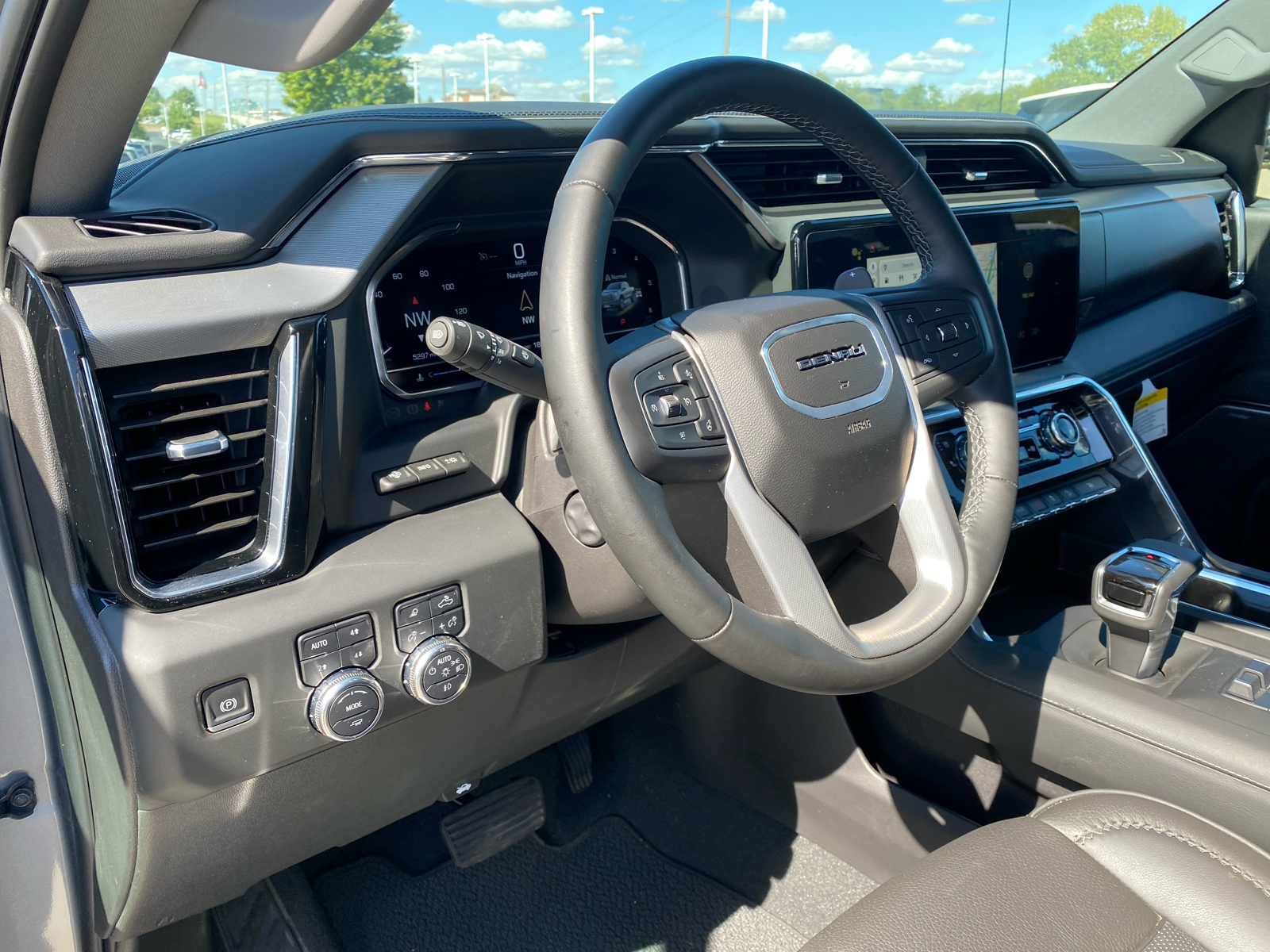 2024 GMC Sierra 1500 Denali 4WD Crew Cab 147 14