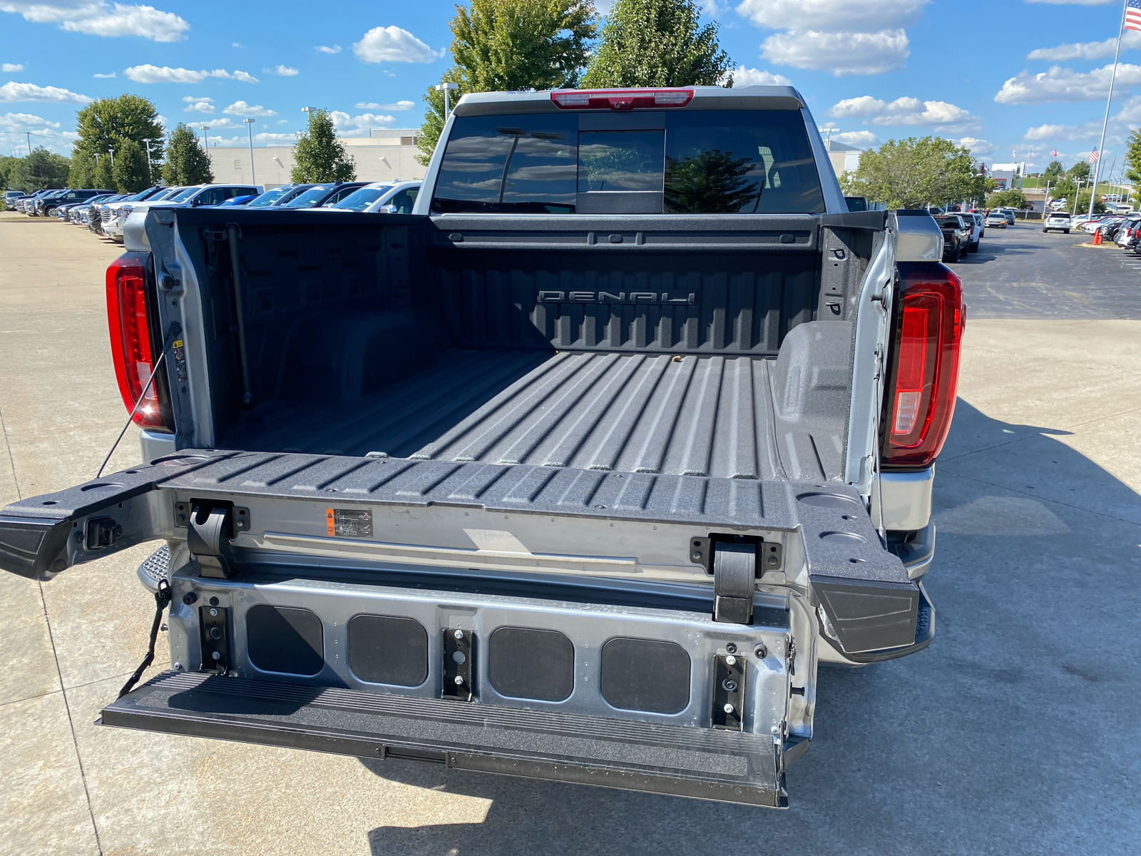 2024 GMC Sierra 1500 Denali 4WD Crew Cab 147 35