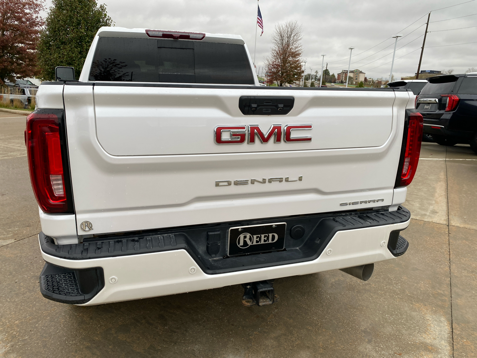 2022 GMC Sierra 2500HD Denali 4WD Crew Cab 159 33