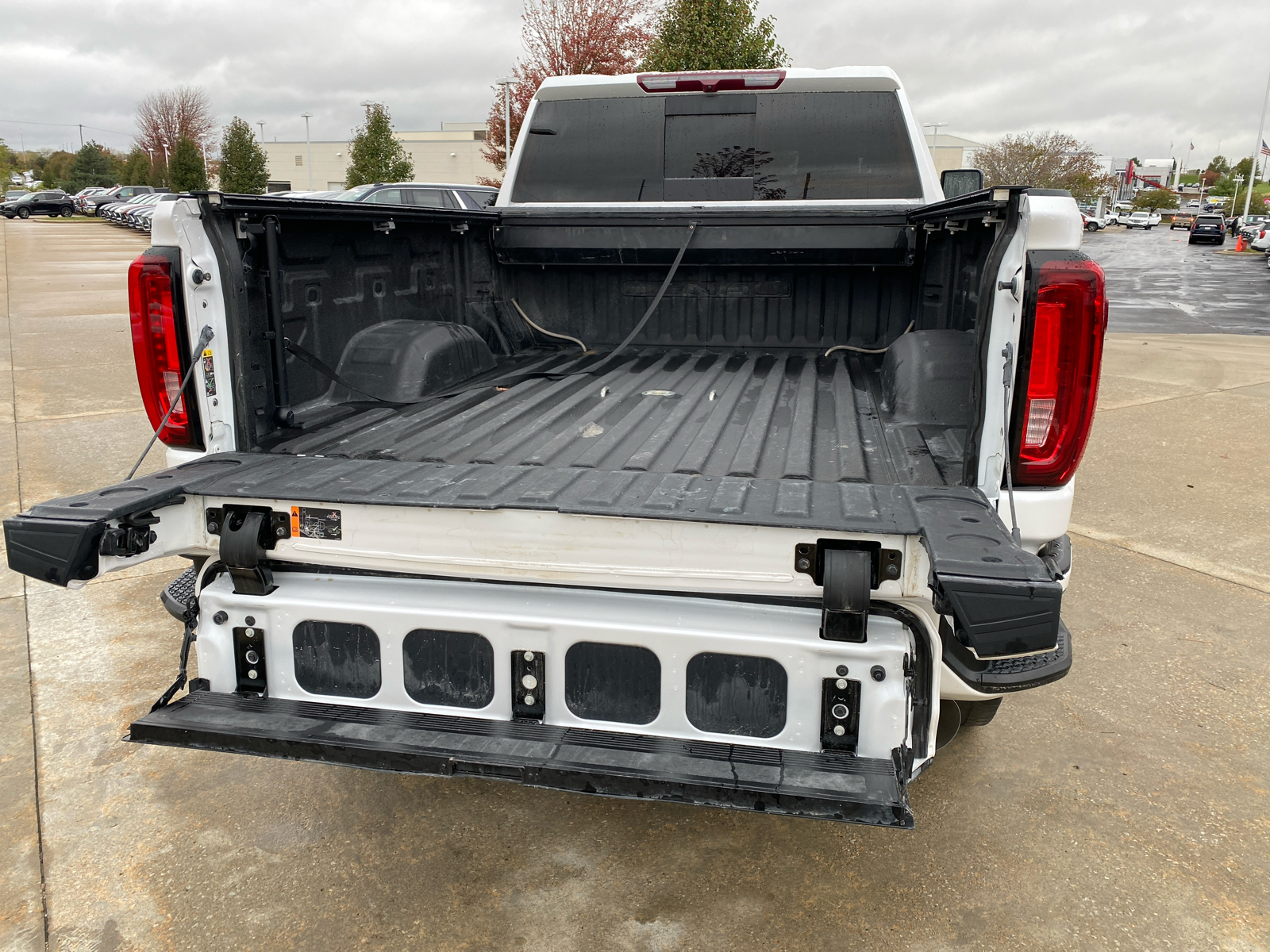 2022 GMC Sierra 2500HD Denali 4WD Crew Cab 159 34