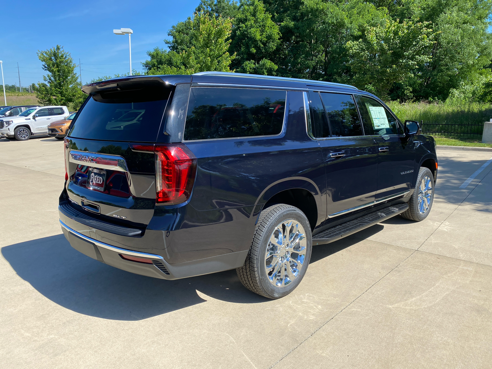 2024 GMC Yukon XL SLT 6