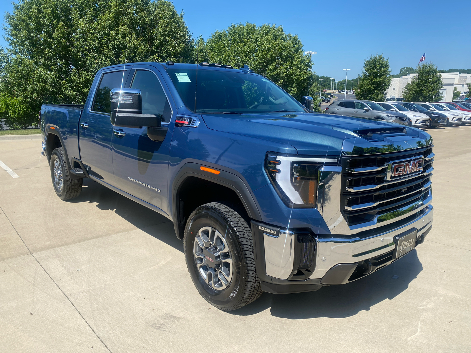 2024 GMC Sierra 2500HD SLT 4WD Crew Cab 159 4