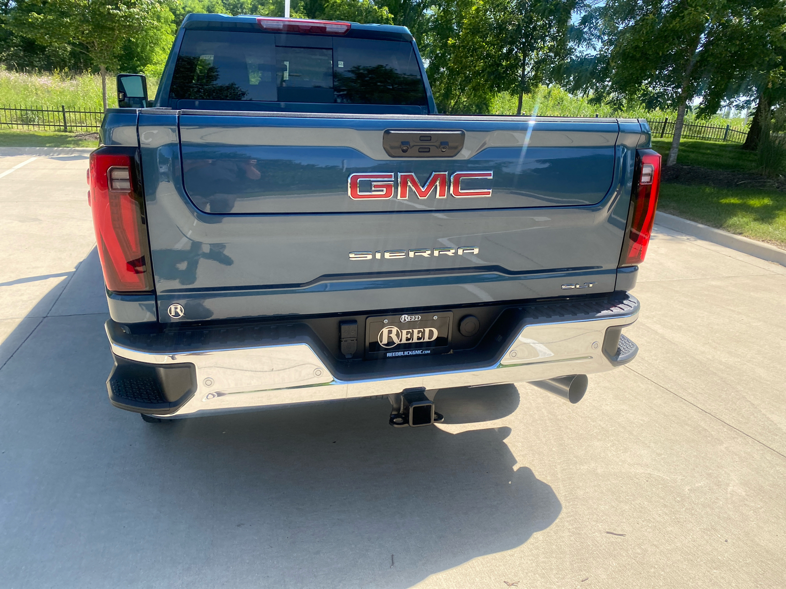 2024 GMC Sierra 2500HD SLT 4WD Crew Cab 159 35