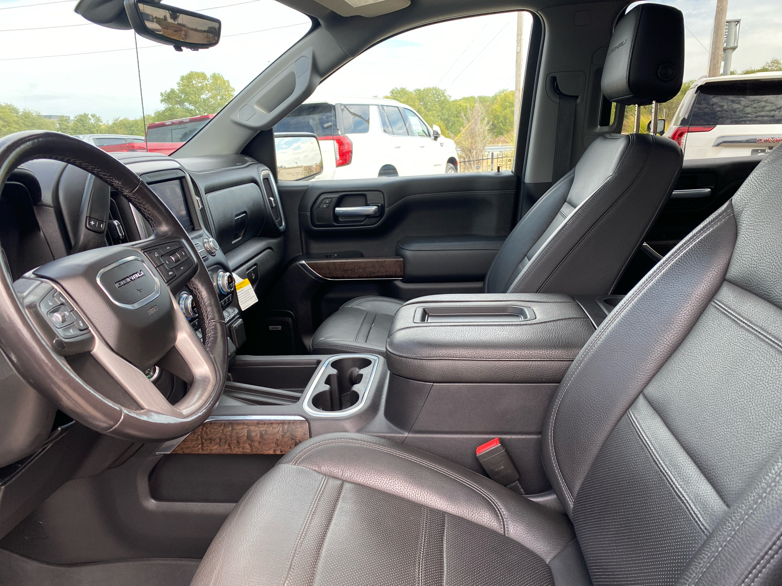 2021 GMC Sierra 1500 Denali 4WD Crew Cab 147 28