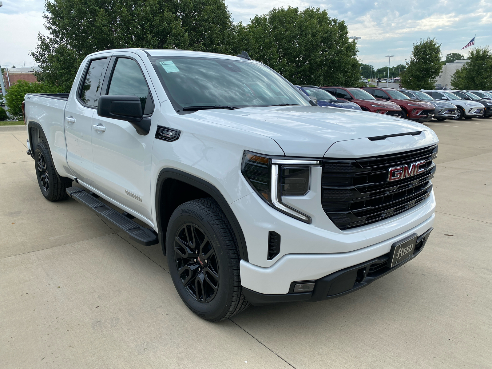 2024 GMC Sierra 1500 Elevation 4WD Double Cab 147 4