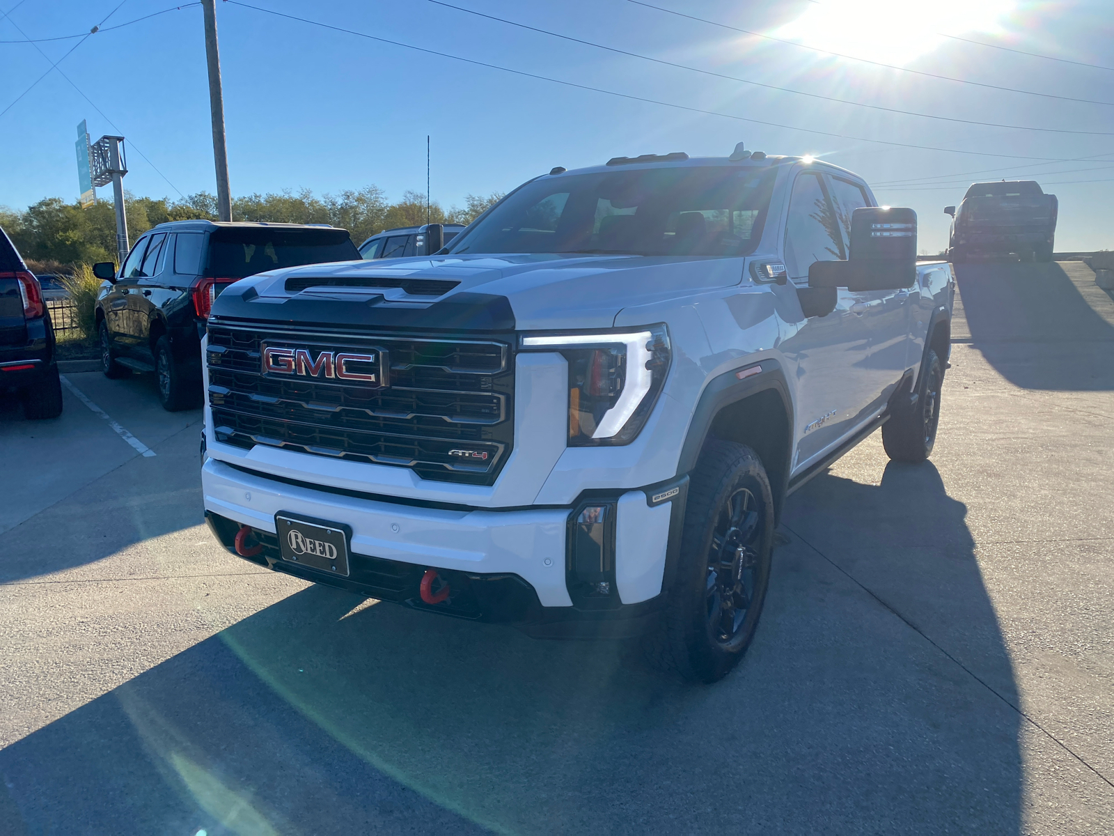 2024 GMC Sierra 2500HD AT4 4WD Crew Cab 159 2