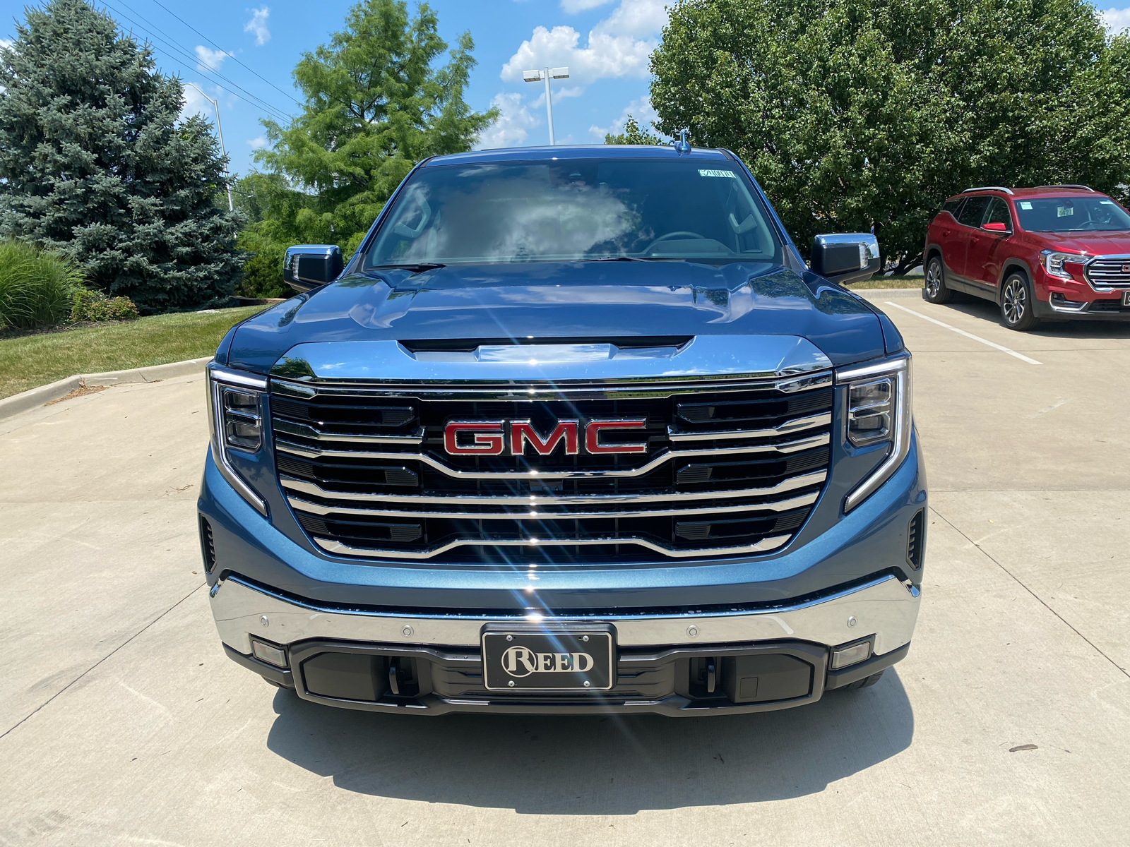 2024 GMC Sierra 1500 SLT 4WD Crew Cab 147 3