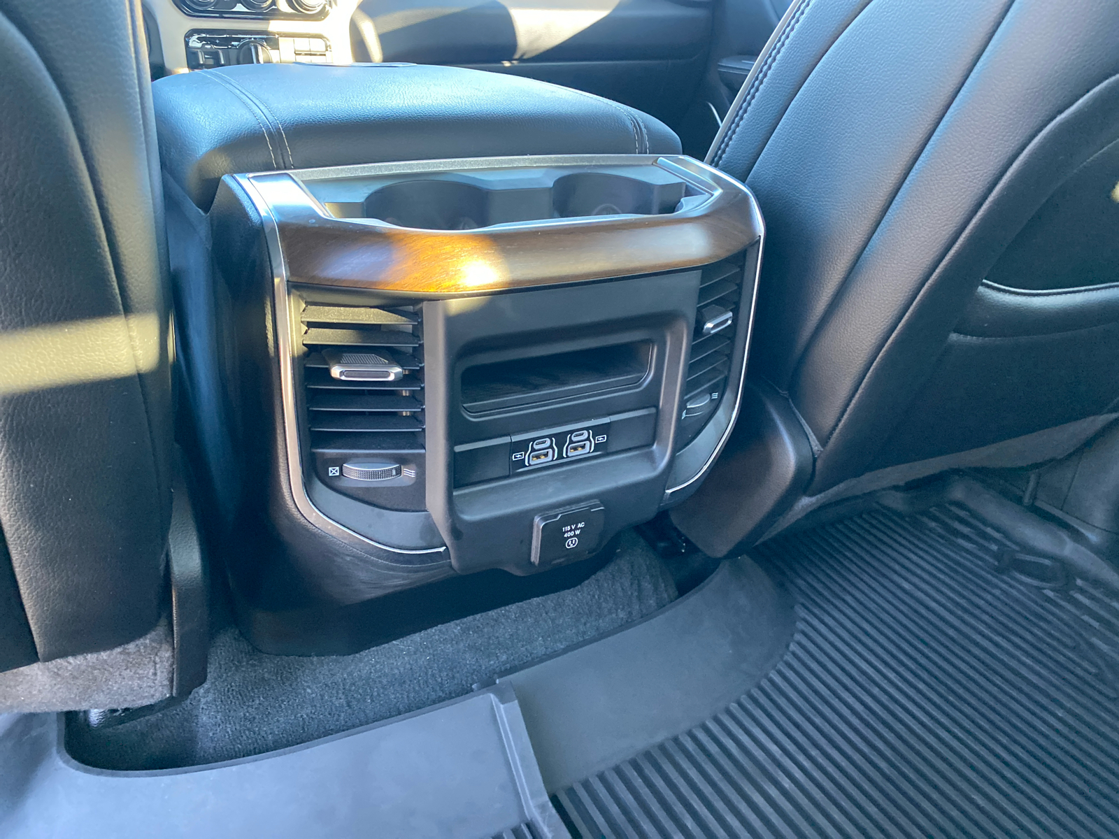 2022 Ram 1500 Laramie 4x4 Crew Cab 57 Box 28