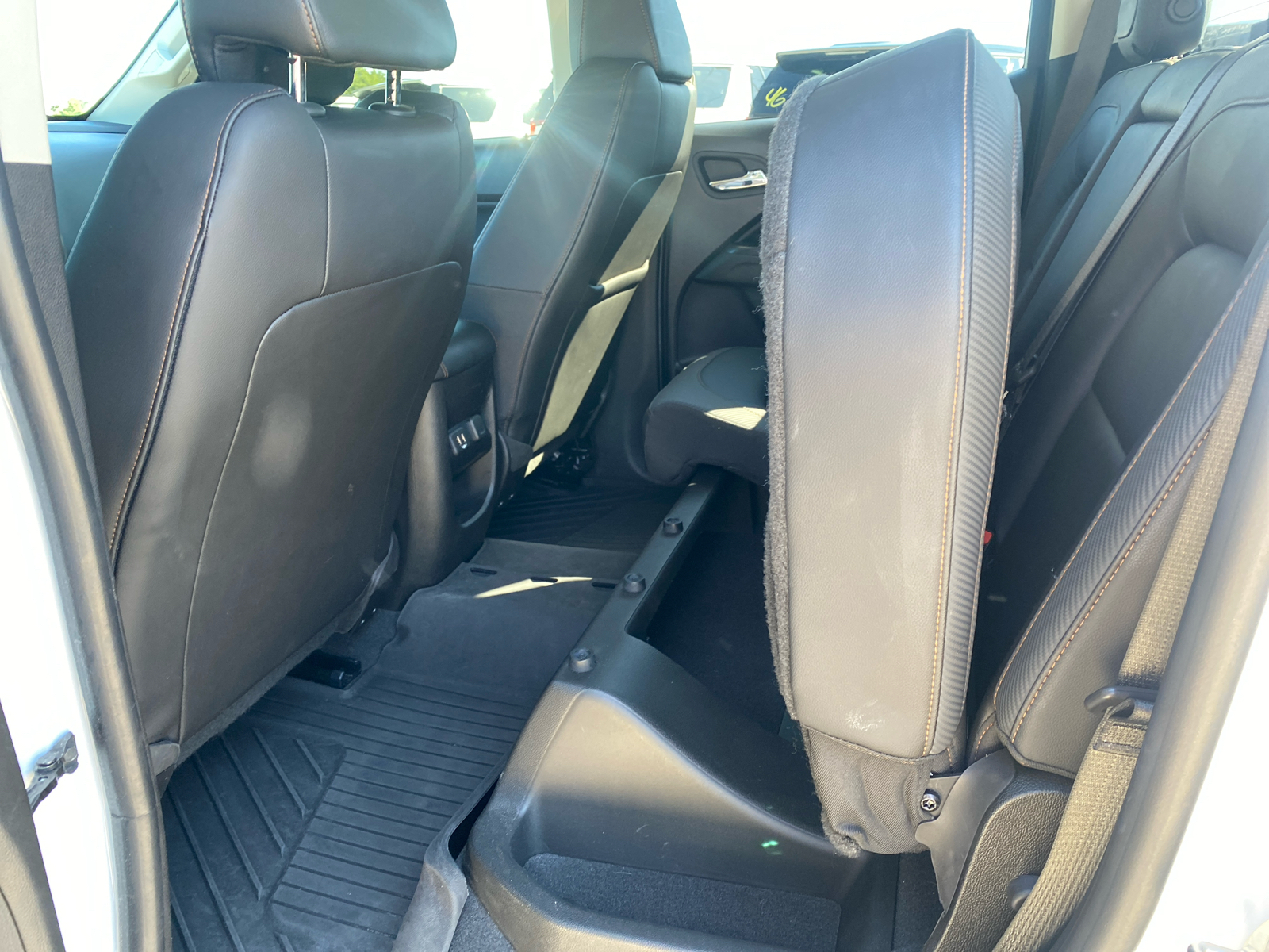 2021 GMC Canyon 4WD AT4 w/Leather Crew Cab 128 30