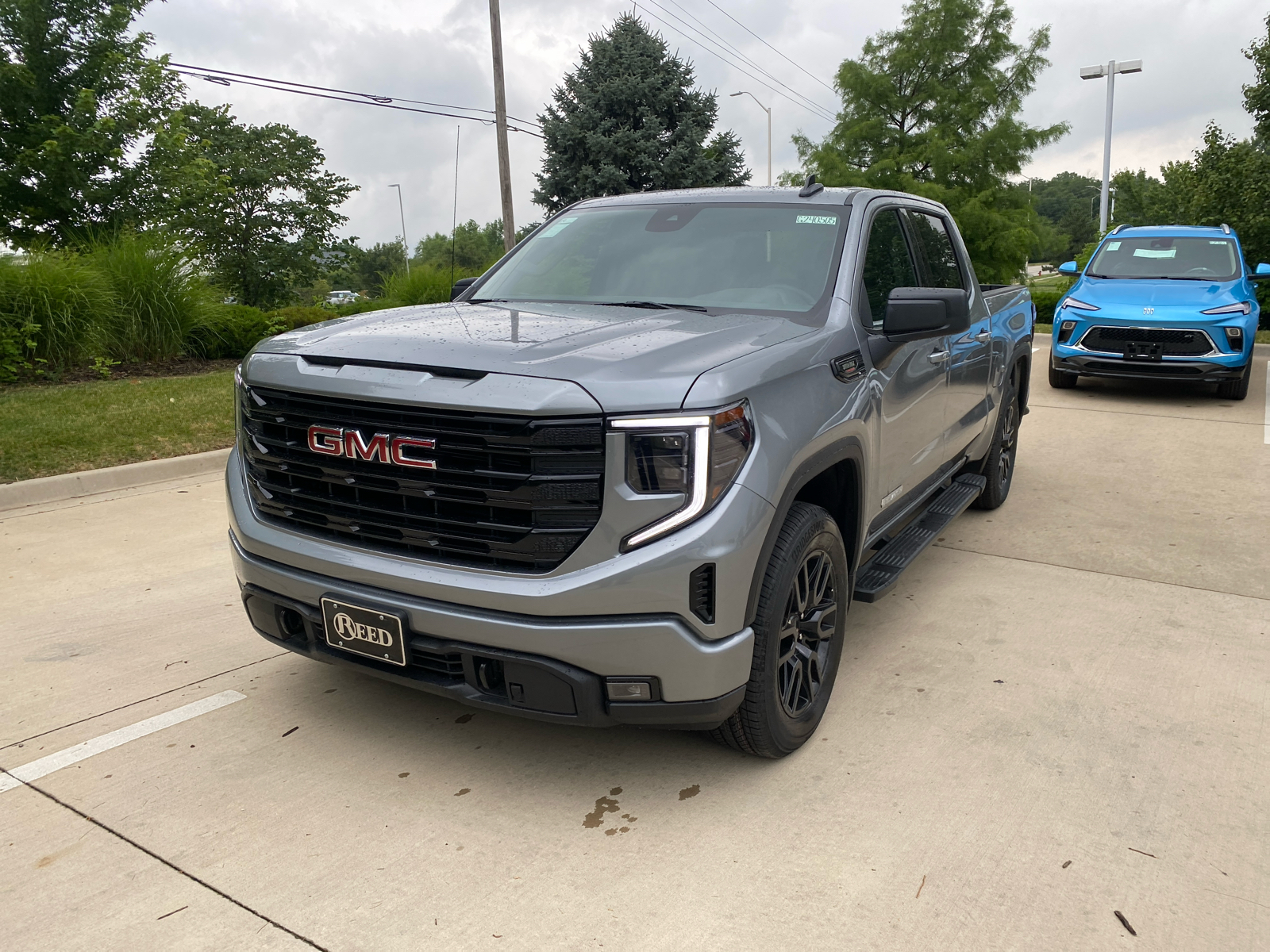 2024 GMC Sierra 1500 Elevation 4WD Crew Cab 147 2