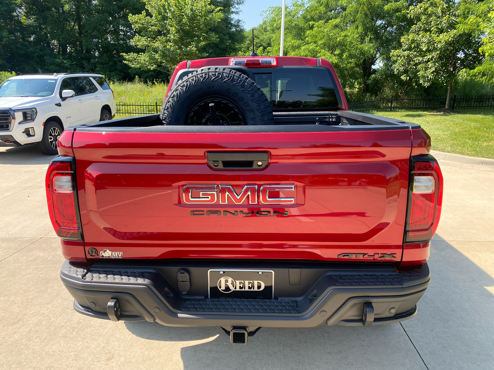 2024 GMC Canyon 4WD AT4X Crew Cab 7