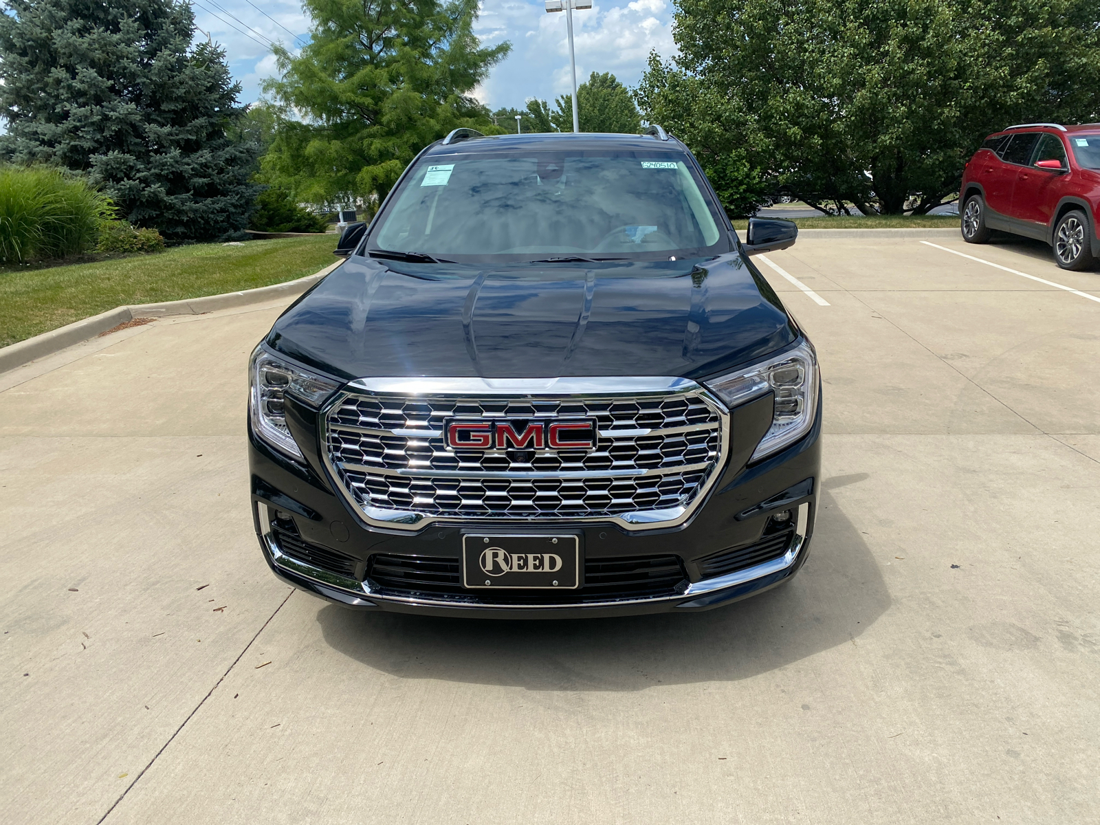 2024 GMC Terrain Denali 3