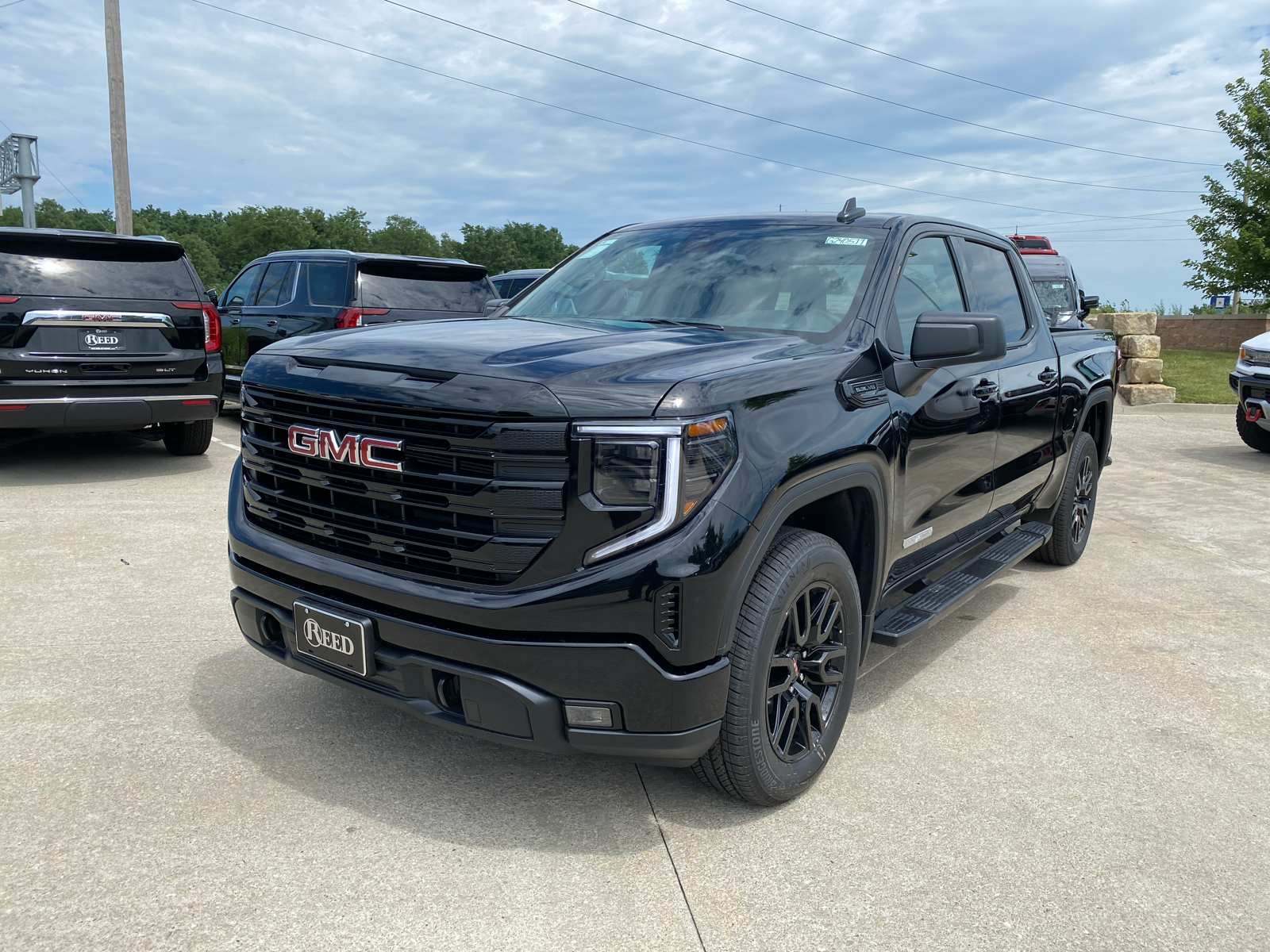 2024 GMC Sierra 1500 Elevation 4WD Crew Cab 147 2