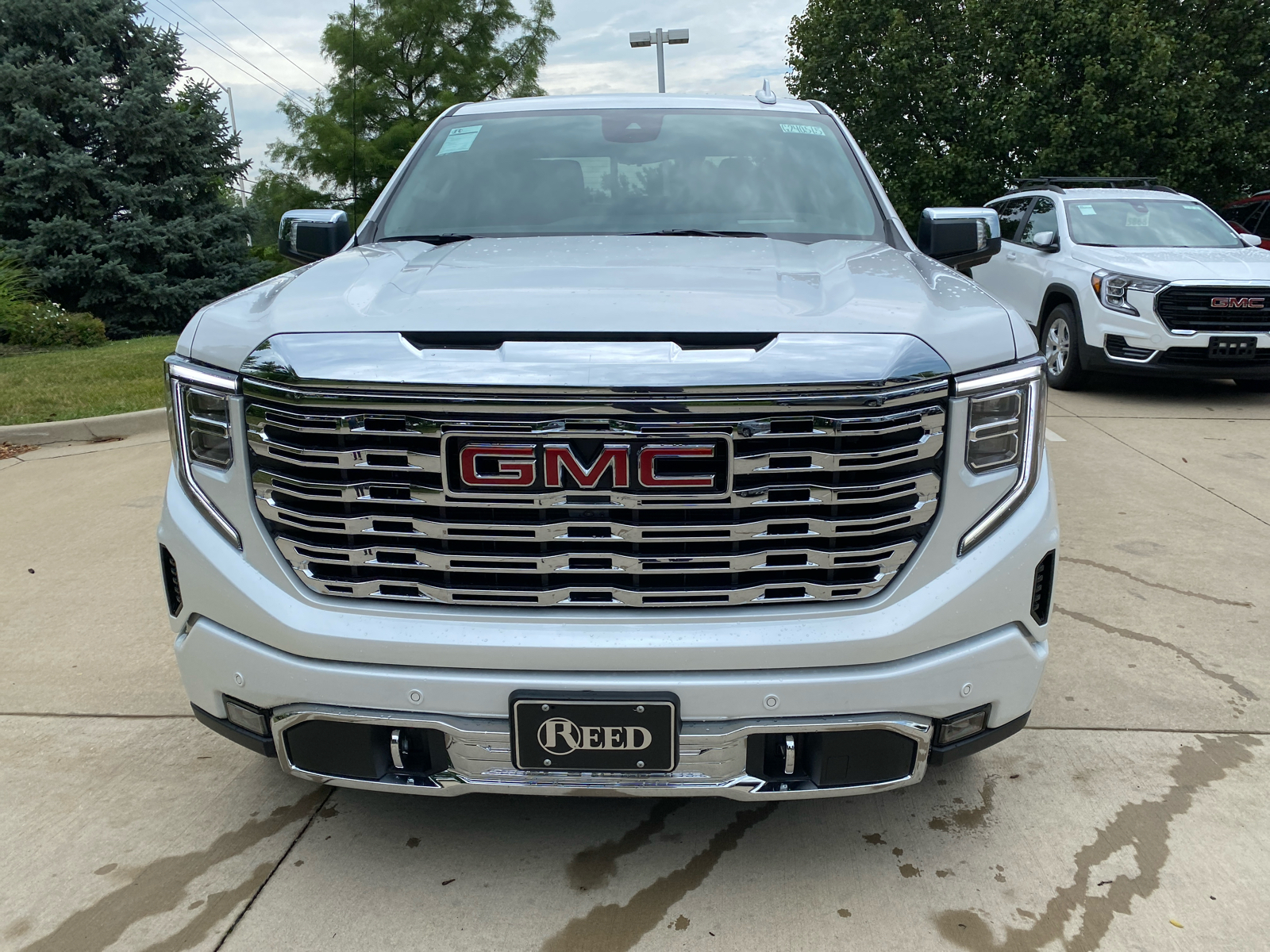 2024 GMC Sierra 1500 Denali 4WD Crew Cab 147 3