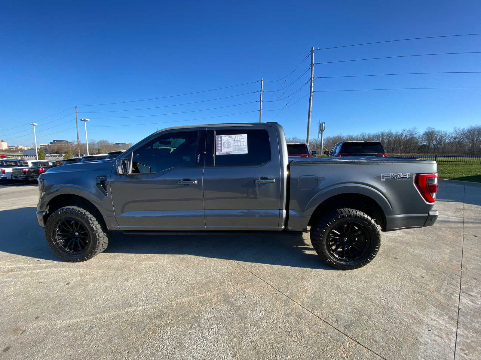 2023 Ford F-150 Platinum 4WD SuperCrew 5.5 Box 9