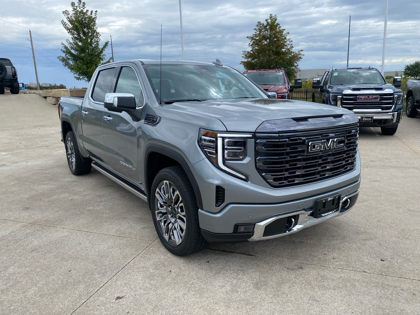 2024 GMC Sierra 1500 Denali Ultimate 4WD Crew Cab 147 4