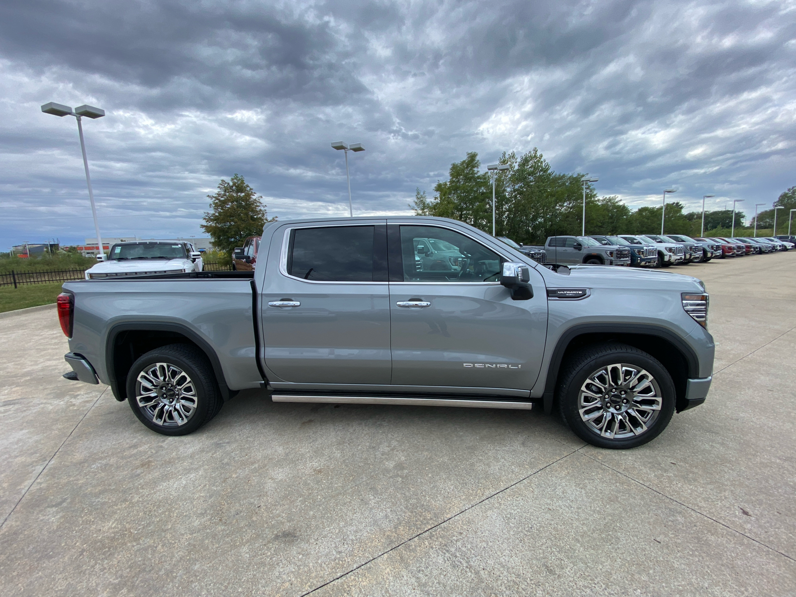 2024 GMC Sierra 1500 Denali Ultimate 4WD Crew Cab 147 5