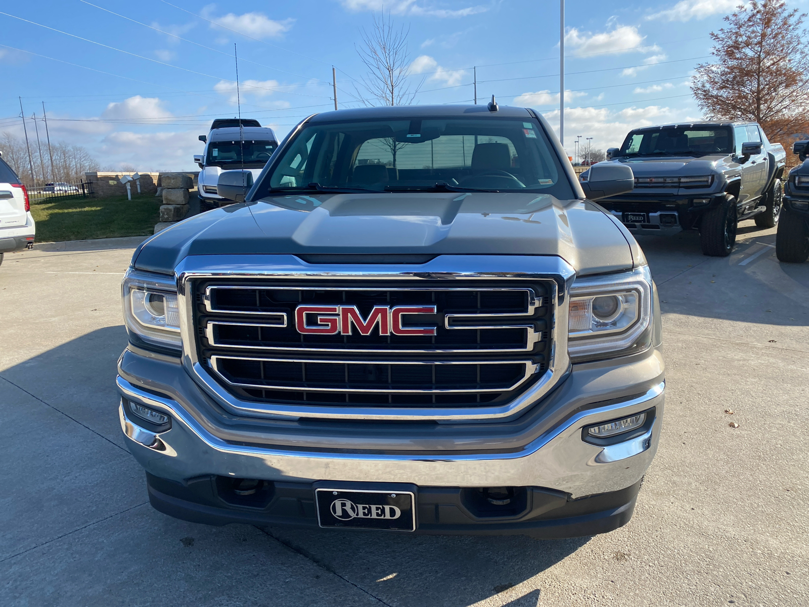 2017 GMC Sierra 1500 SLE 4WD Crew Cab 143.5 3