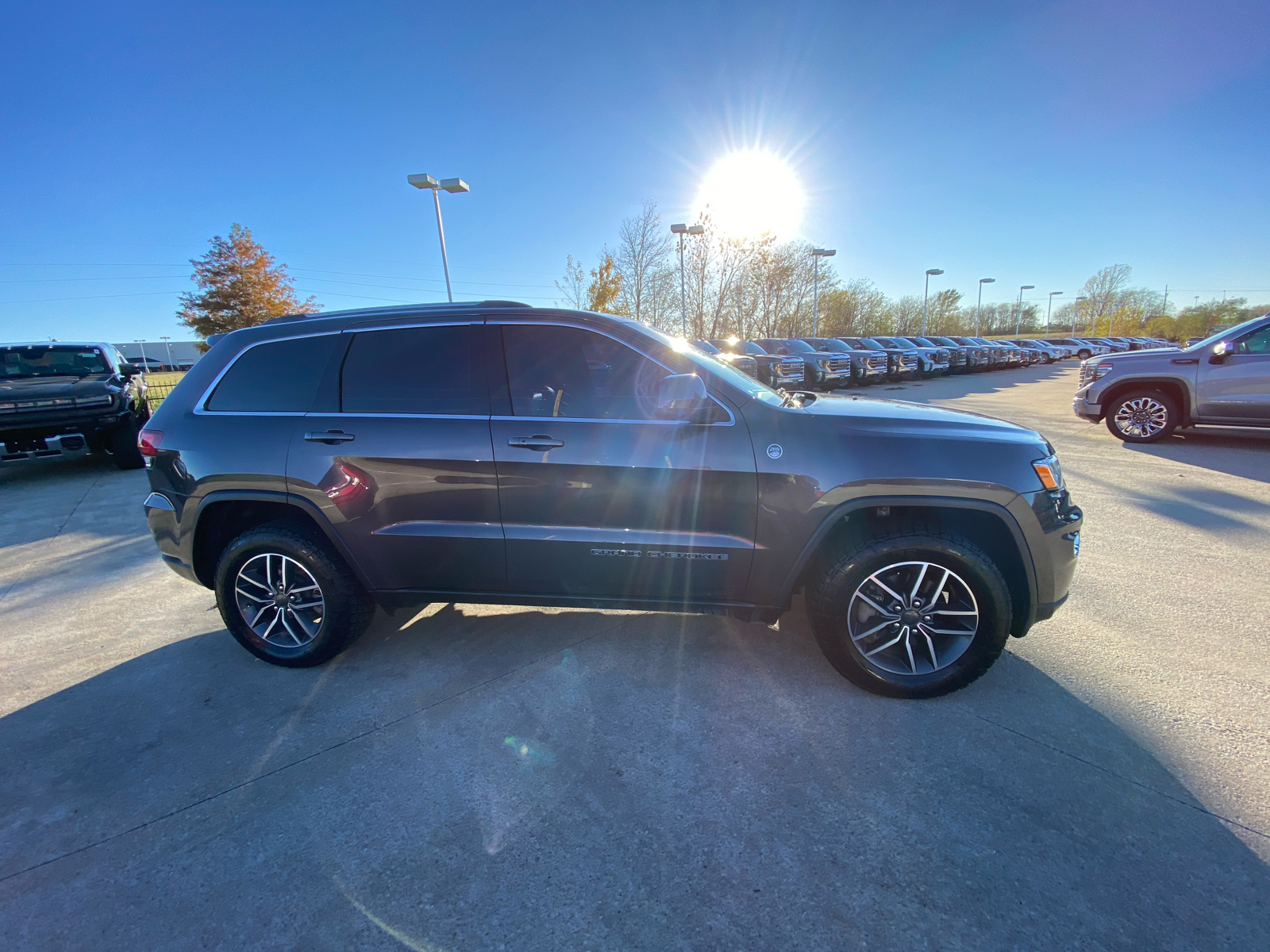 2020 Jeep Grand Cherokee North 5