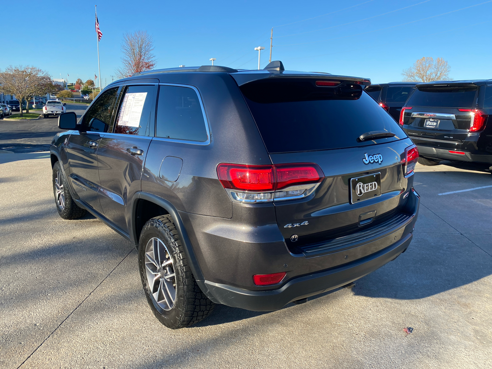 2020 Jeep Grand Cherokee North 8