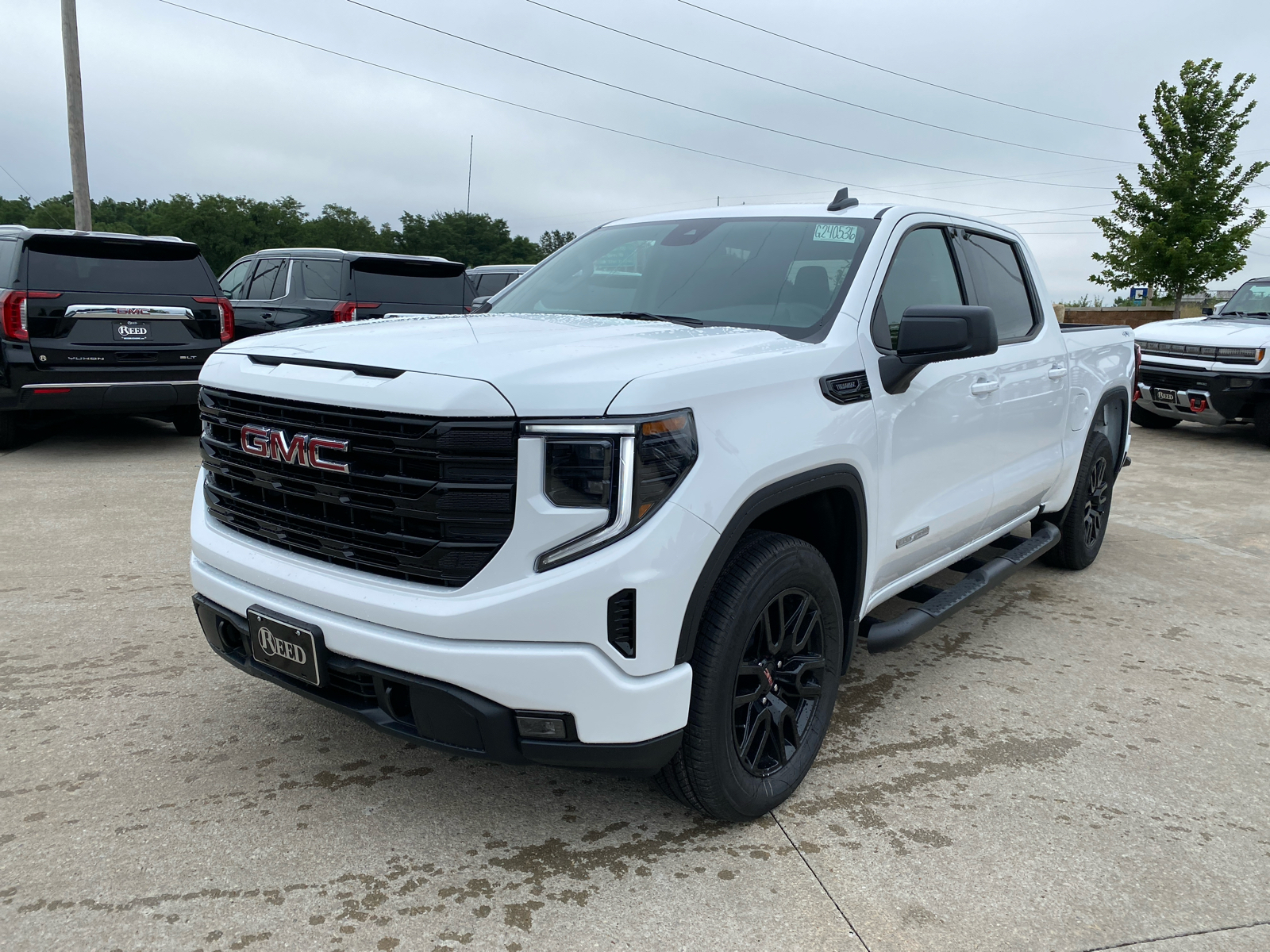 2024 GMC Sierra 1500 Elevation 4WD Crew Cab 147 2