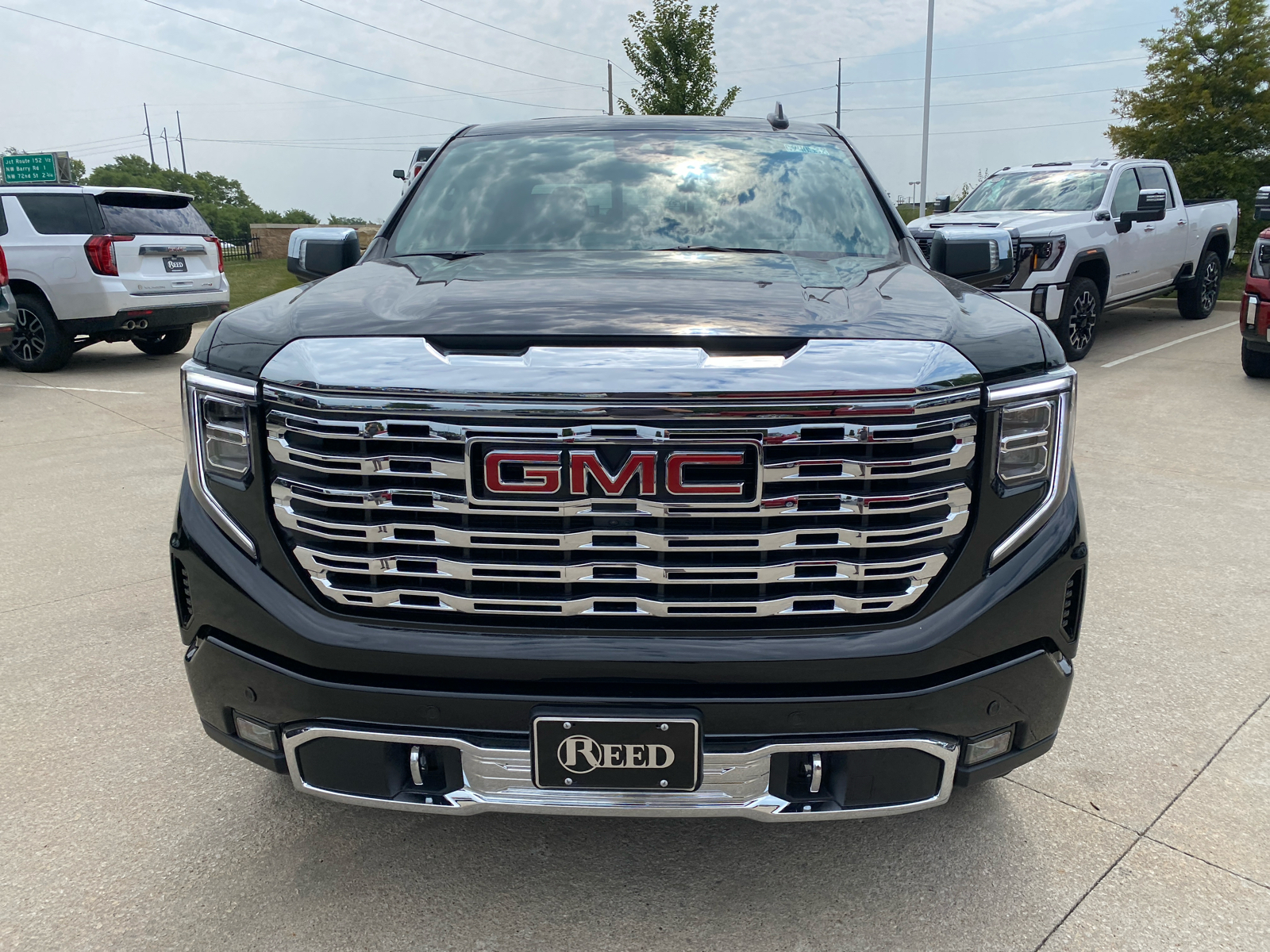 2024 GMC Sierra 1500 Denali 4WD Crew Cab 147 3