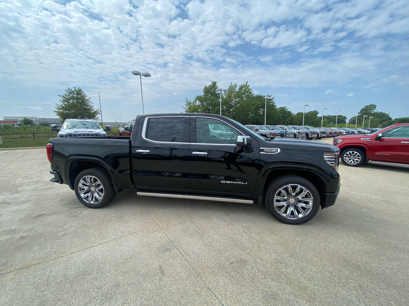 2024 GMC Sierra 1500 Denali 4WD Crew Cab 147 5