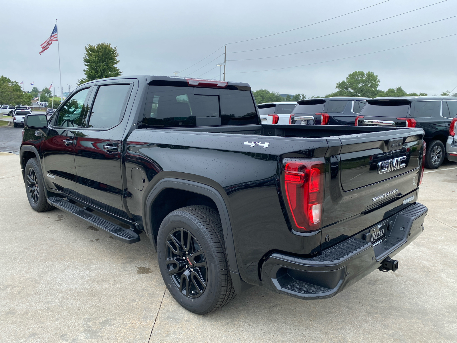 2024 GMC Sierra 1500 Elevation 4WD Crew Cab 147 8