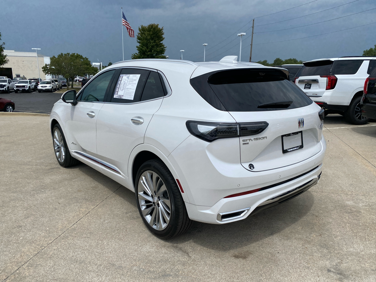 2024 Buick Envision Avenir 8