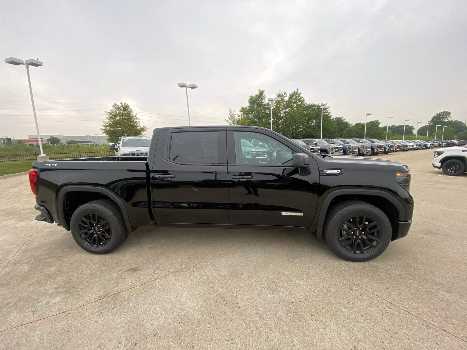 2024 GMC Sierra 1500 Elevation 4WD Crew Cab 147 5