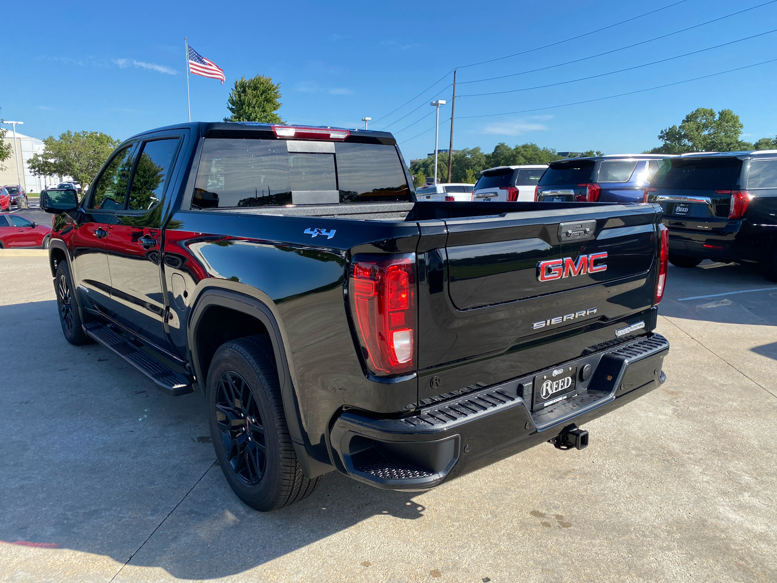 2024 GMC Sierra 1500 Elevation 4WD Crew Cab 147 8