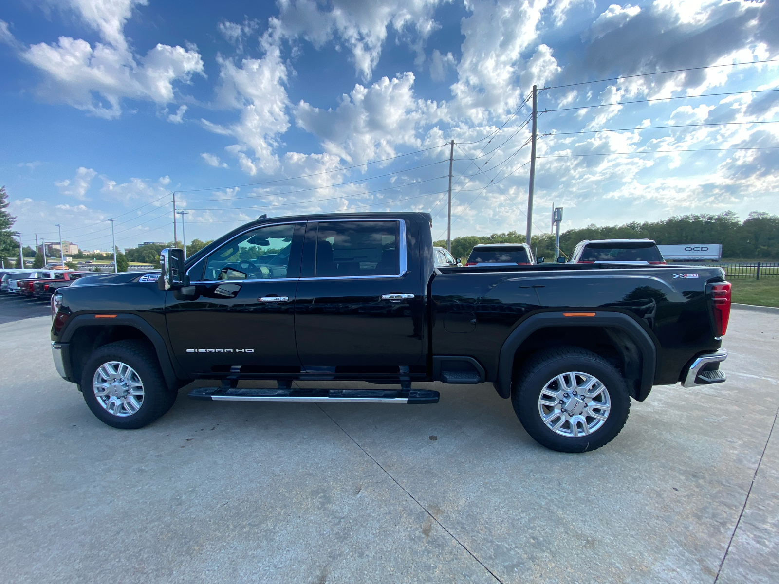 2024 GMC Sierra 2500HD SLT 4WD Crew Cab 159 9