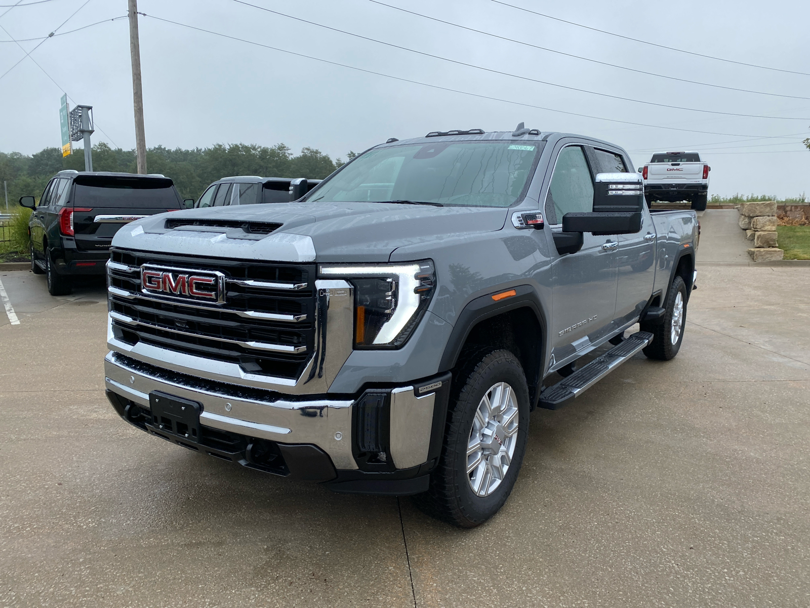 2024 GMC Sierra 2500HD SLT 4WD Crew Cab 159 2