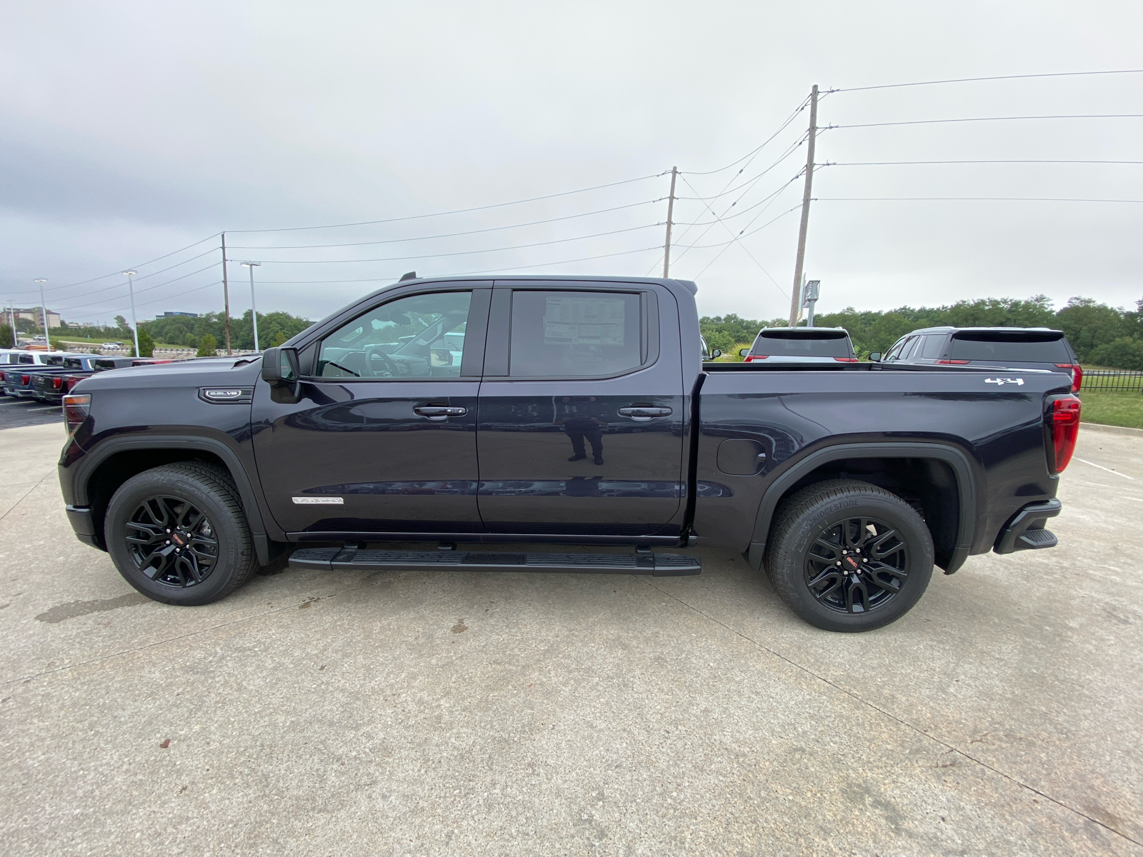 2024 GMC Sierra 1500 Elevation 4WD Crew Cab 147 9