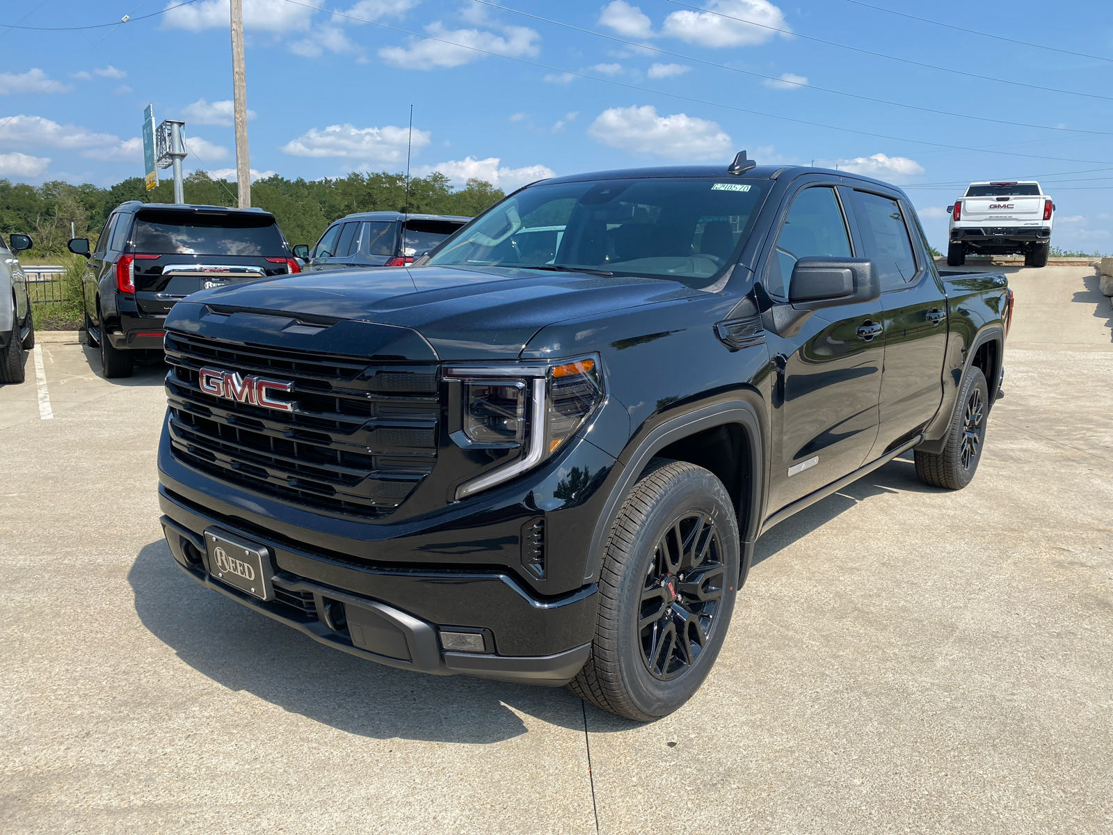 2024 GMC Sierra 1500 Elevation 4WD Crew Cab 147 2