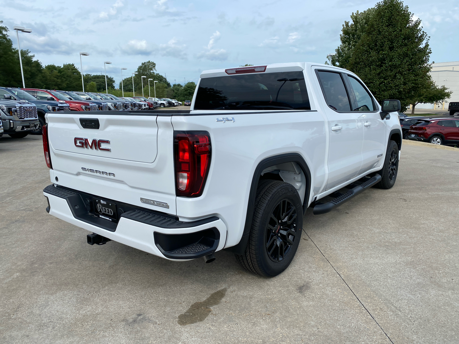 2024 GMC Sierra 1500 Elevation 4WD Crew Cab 147 6