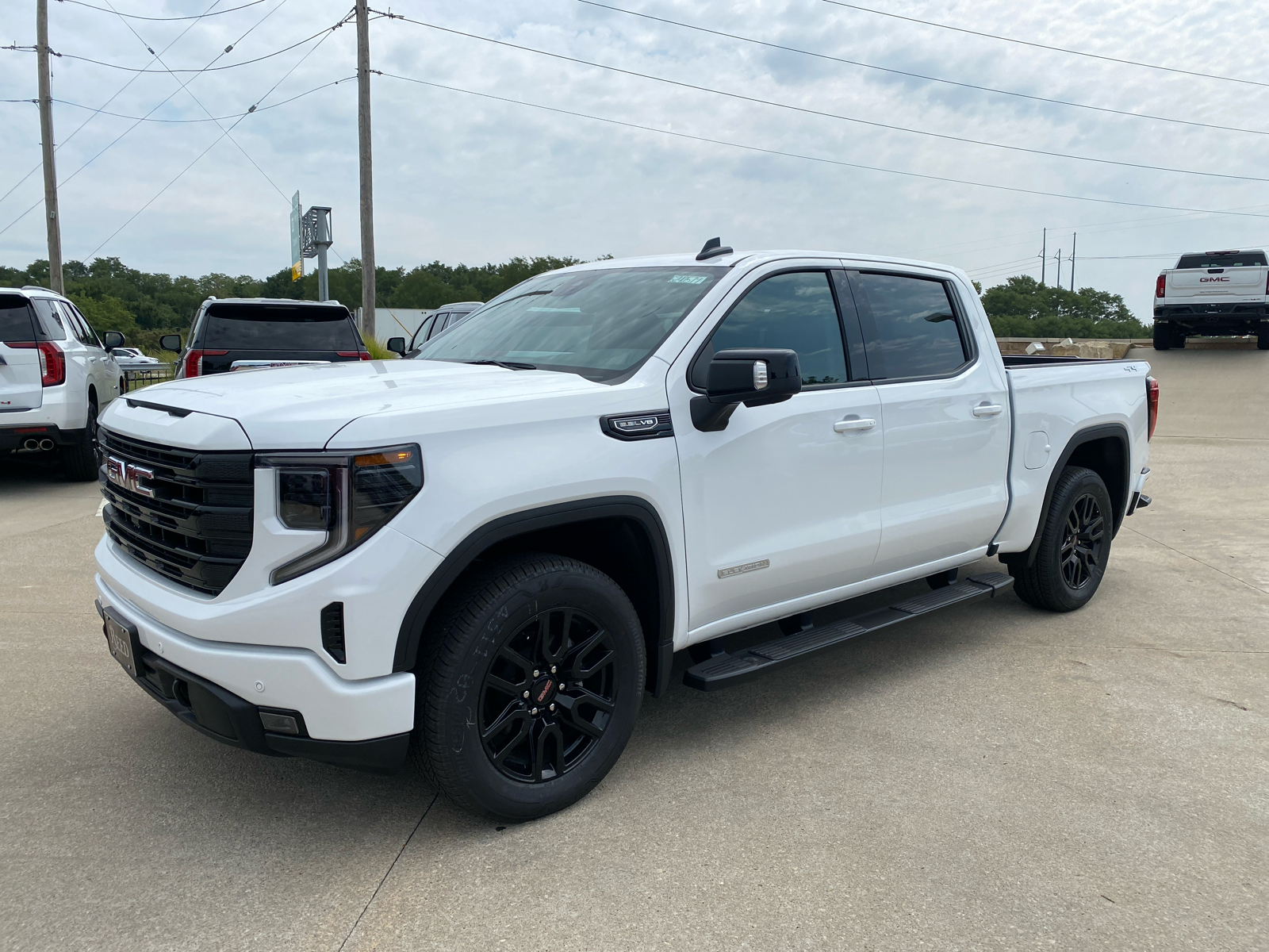 2024 GMC Sierra 1500 Elevation 4WD Crew Cab 147 1