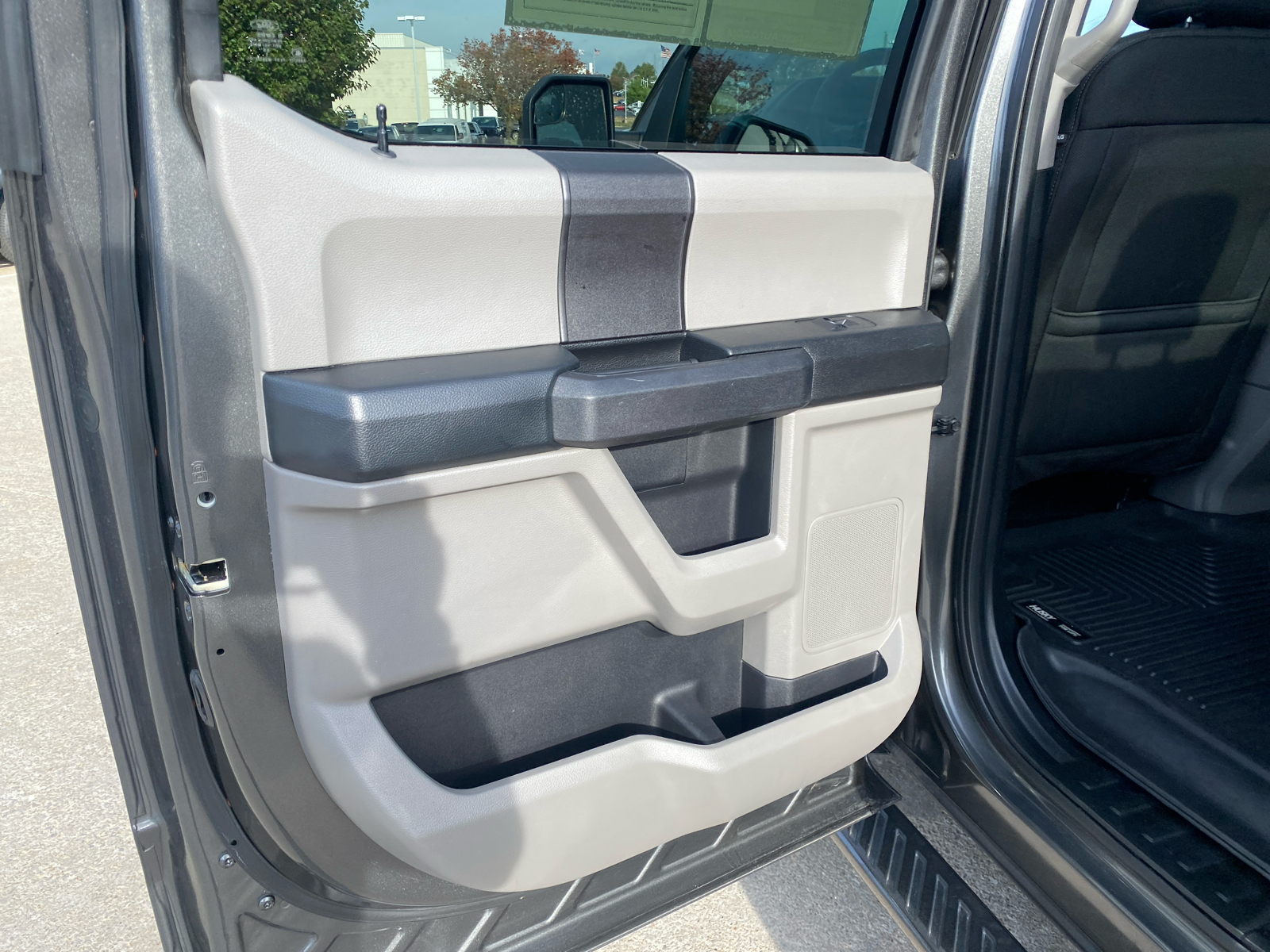 2018 Ford F-150 XL 4WD SuperCrew 5.5 Box 24