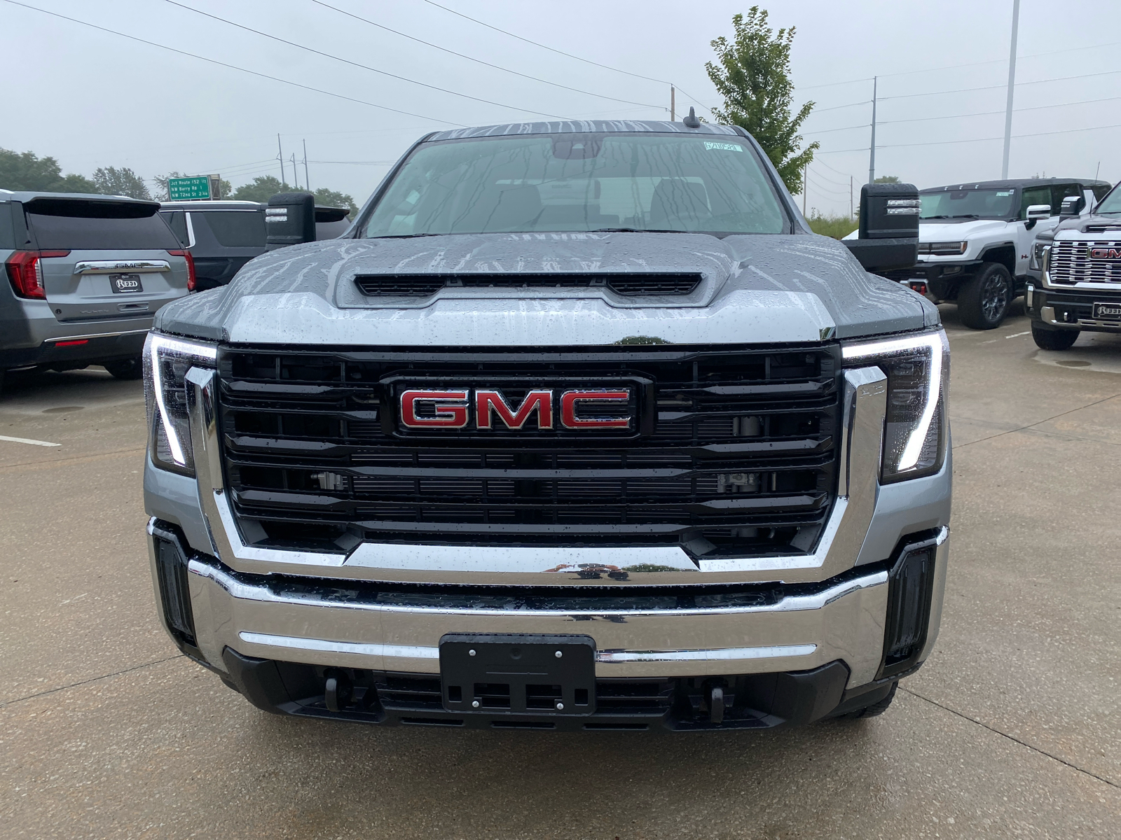 2024 GMC Sierra 2500HD Pro 4WD Crew Cab 159 3