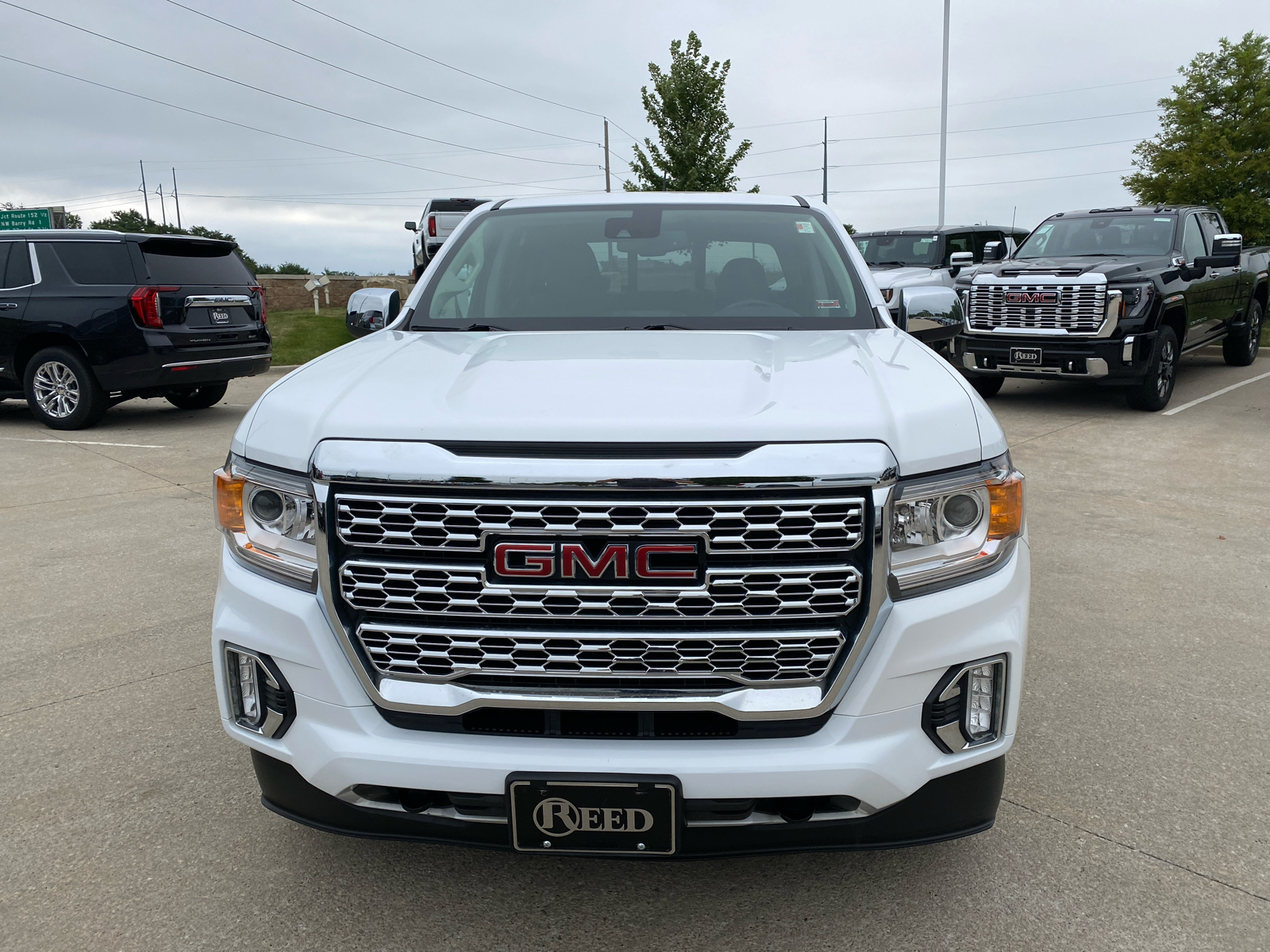 2022 GMC Canyon 4WD Denali Crew Cab 128 3