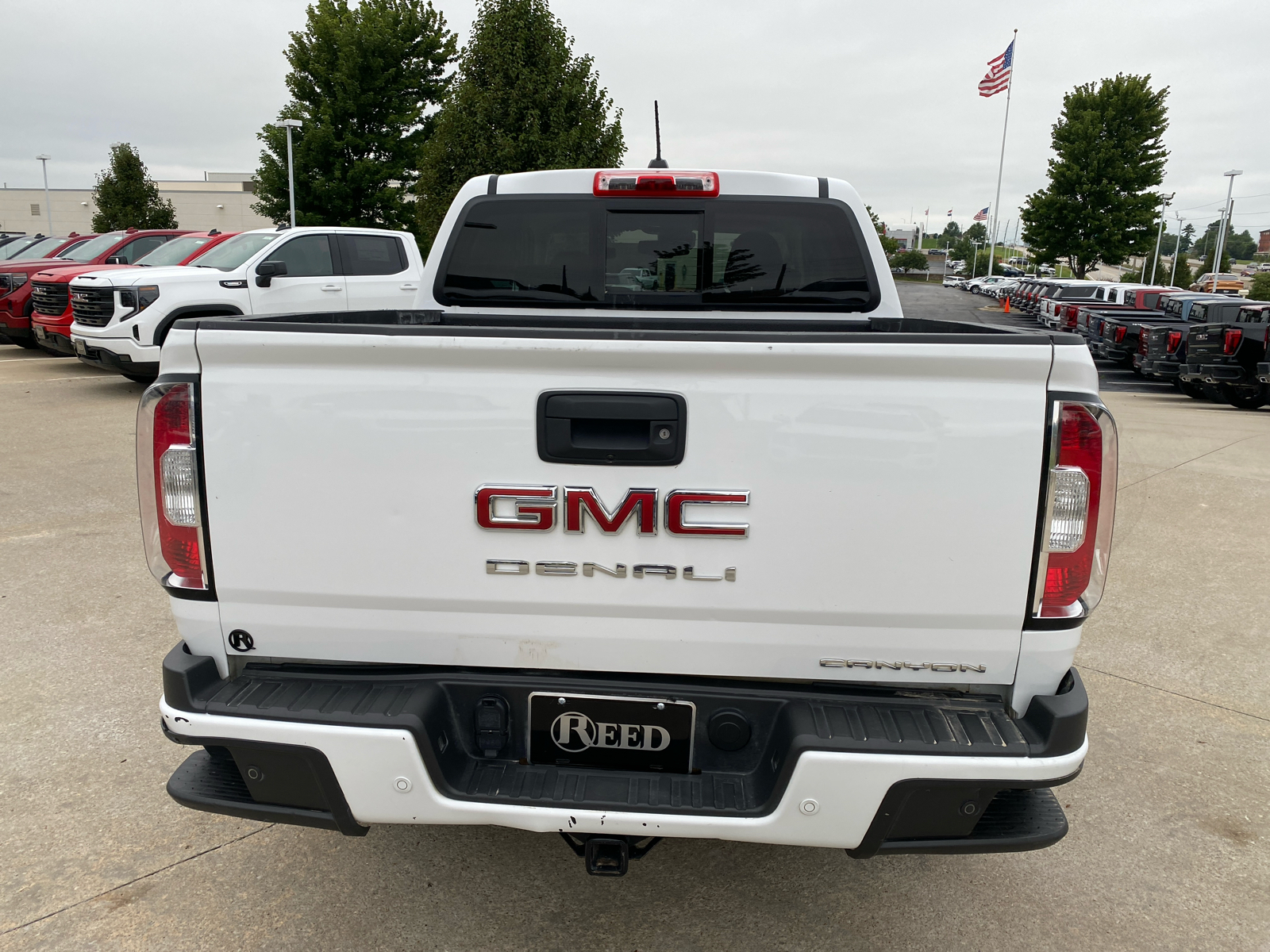 2022 GMC Canyon 4WD Denali Crew Cab 128 7