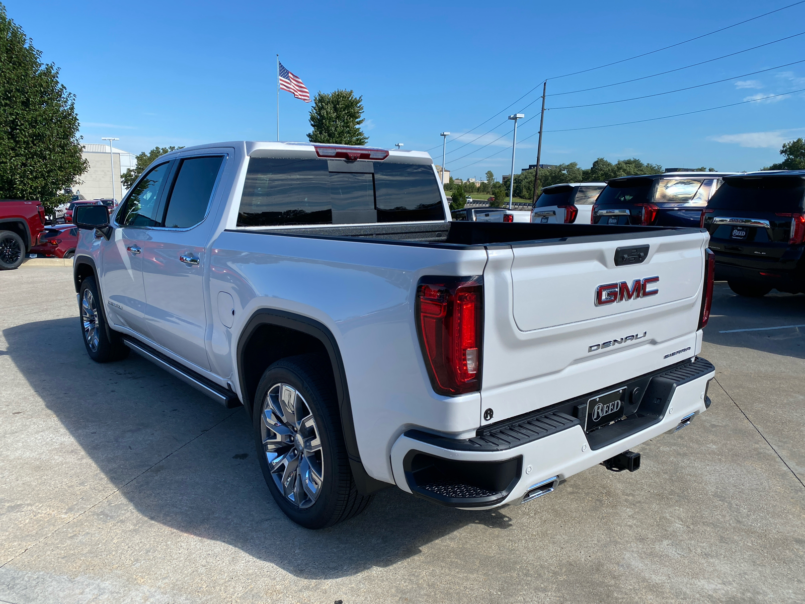 2024 GMC Sierra 1500 Denali 4WD Crew Cab 147 8