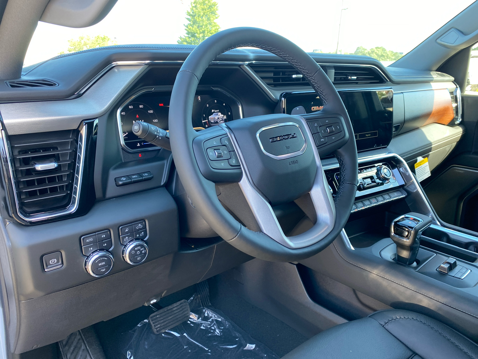 2024 GMC Sierra 1500 Denali 4WD Crew Cab 147 14