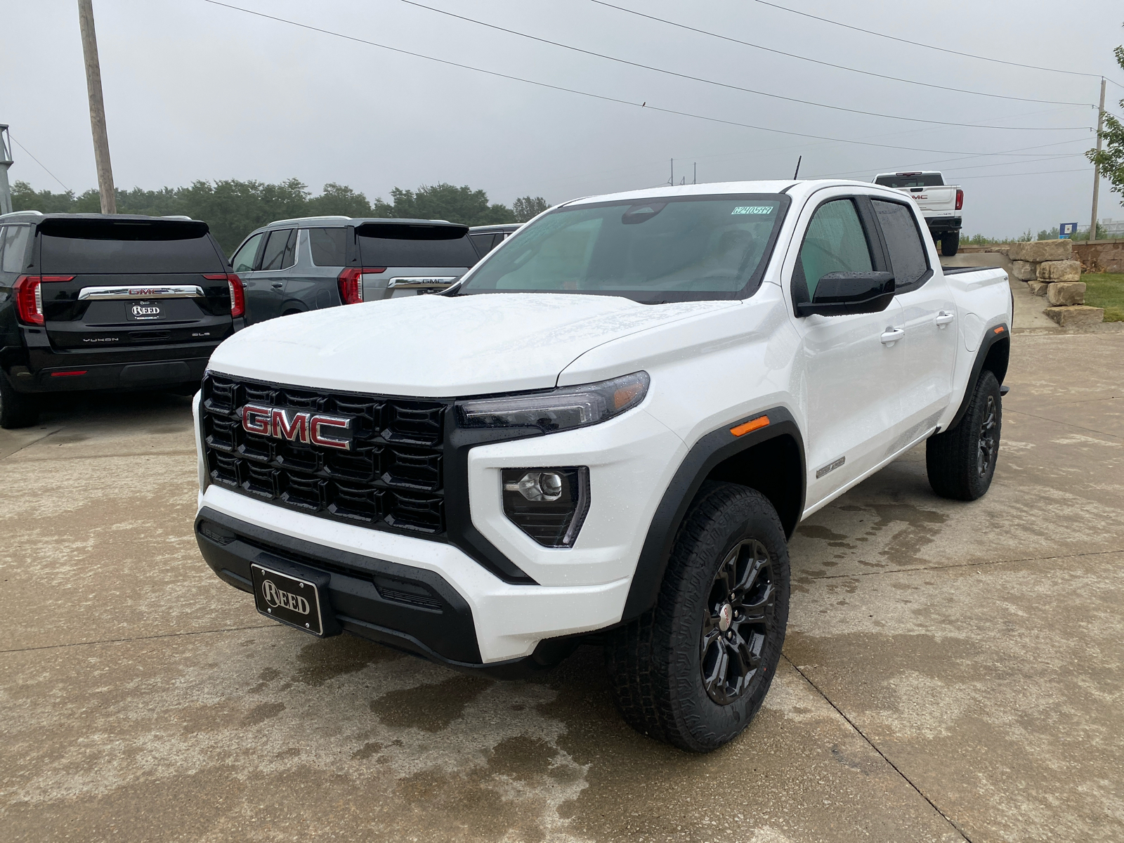 2024 GMC Canyon 4WD Elevation Crew Cab 2