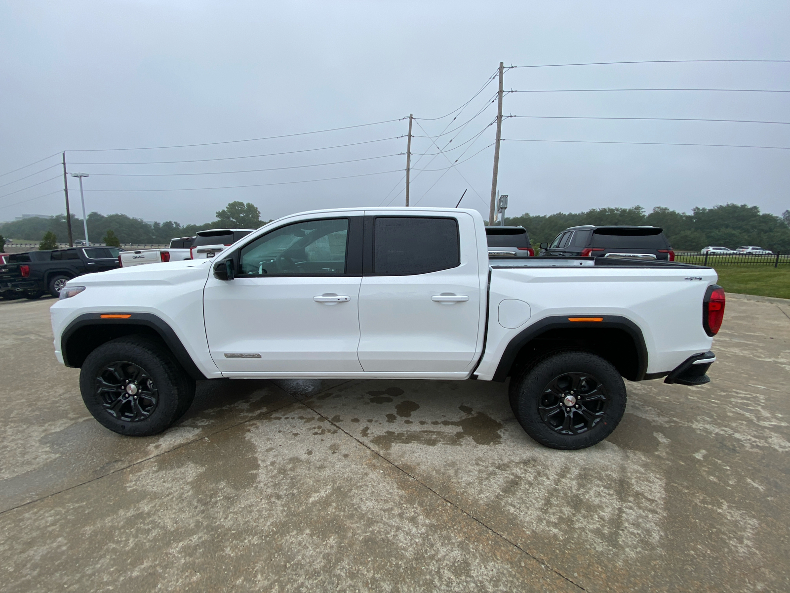 2024 GMC Canyon 4WD Elevation Crew Cab 9