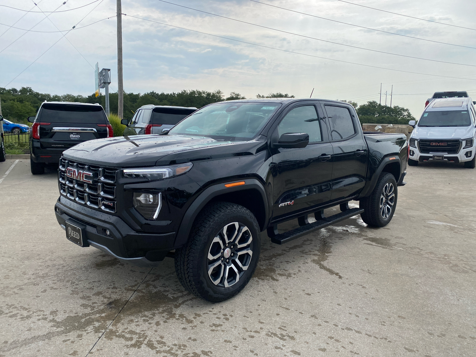 2024 GMC Canyon 4WD AT4 Crew Cab 1